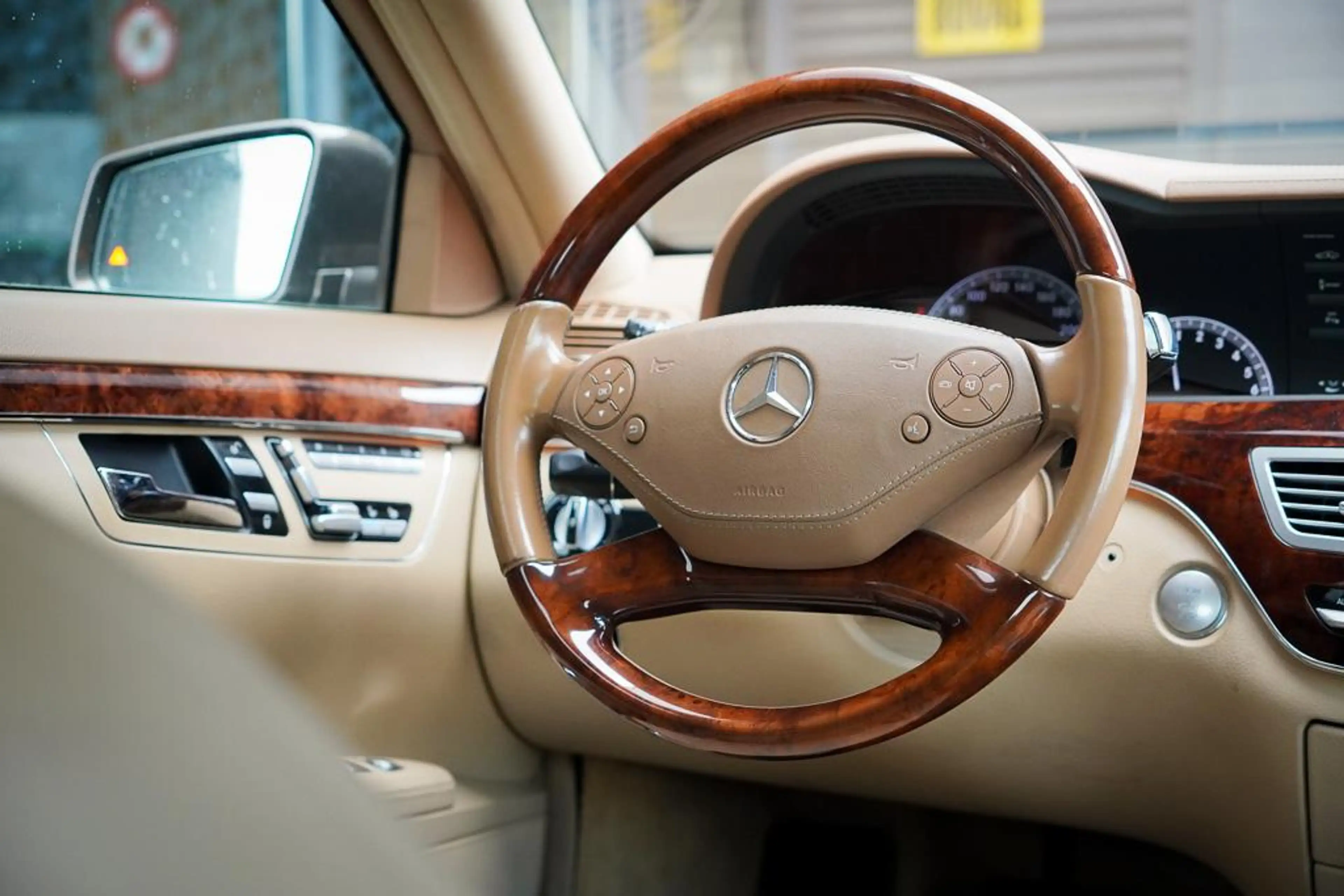 Mercedes-Benz S 400 HYBRID Prestige Plus — photo 28