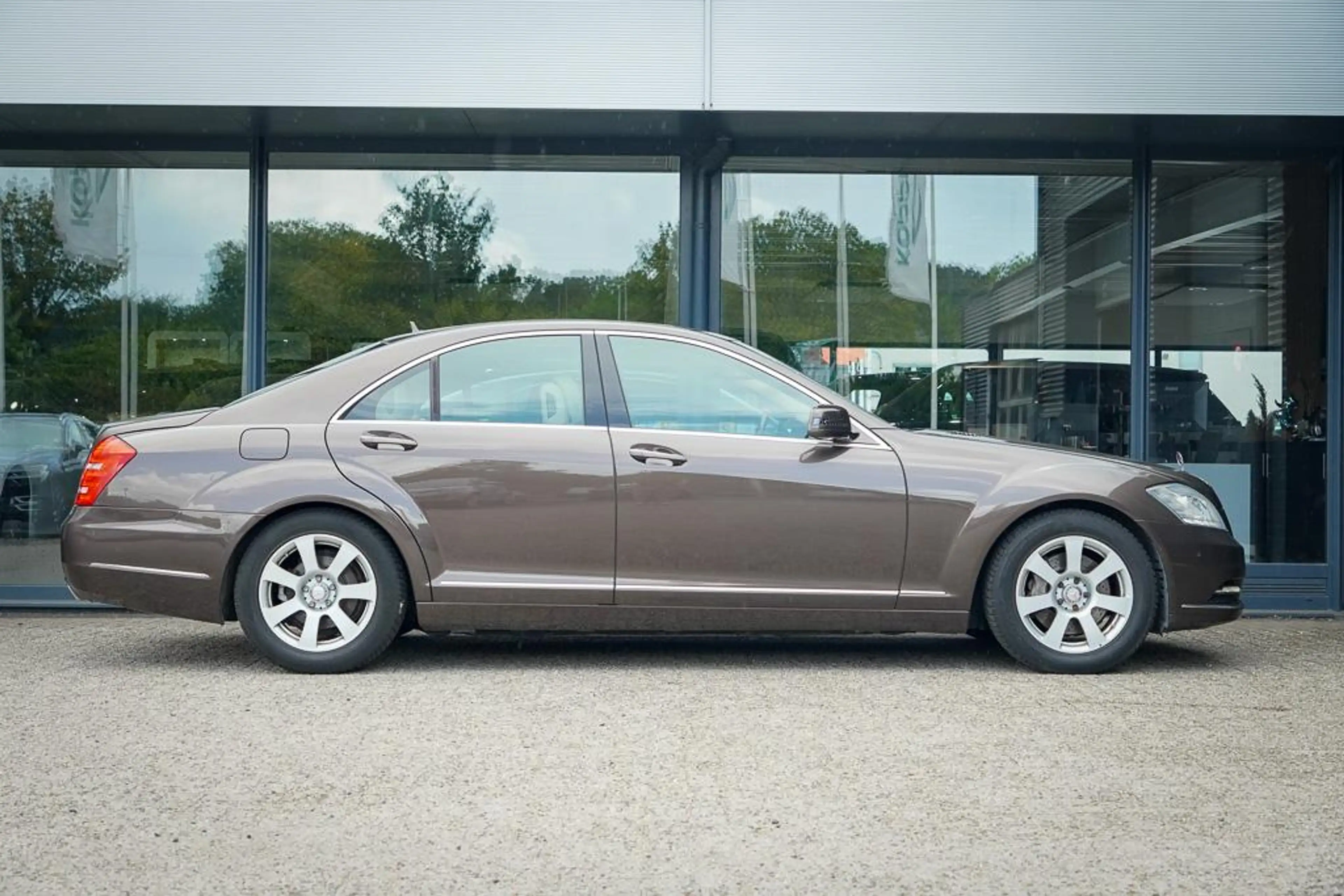 Mercedes-Benz S 400 HYBRID Prestige Plus — photo 13