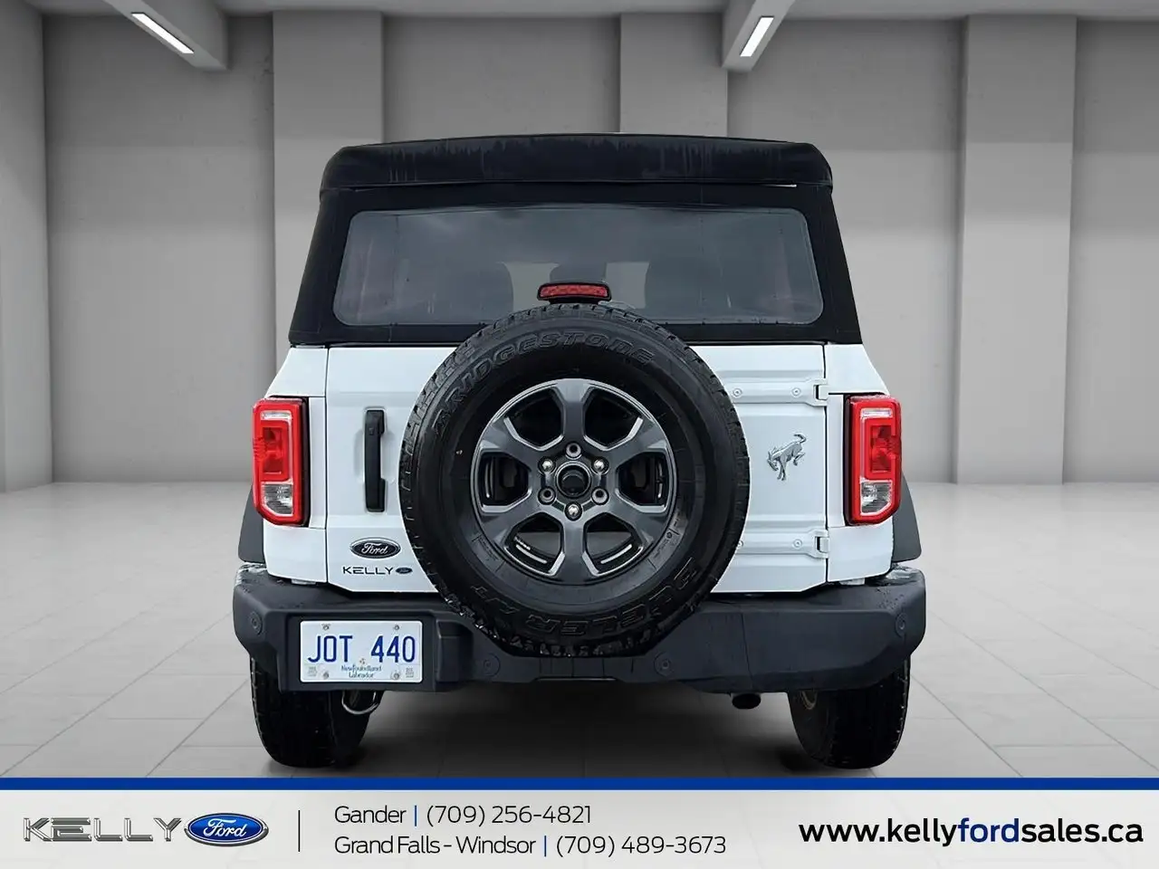 Ford Bronco photo Ford Bronco