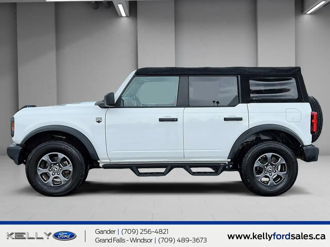Ford Bronco photo Ford Bronco