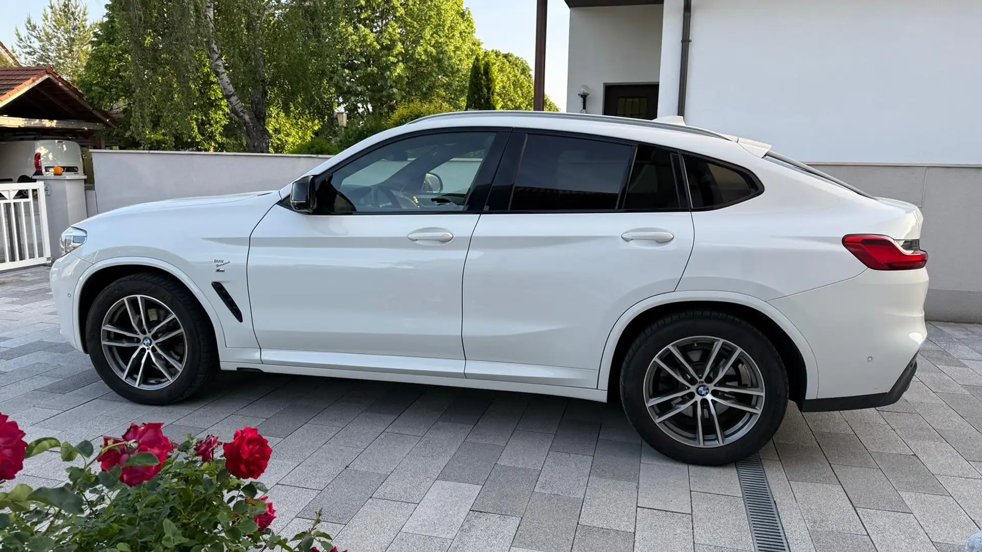 BMW X4 M X4 xDrive 20d M Sport Aut. Weiß - 2