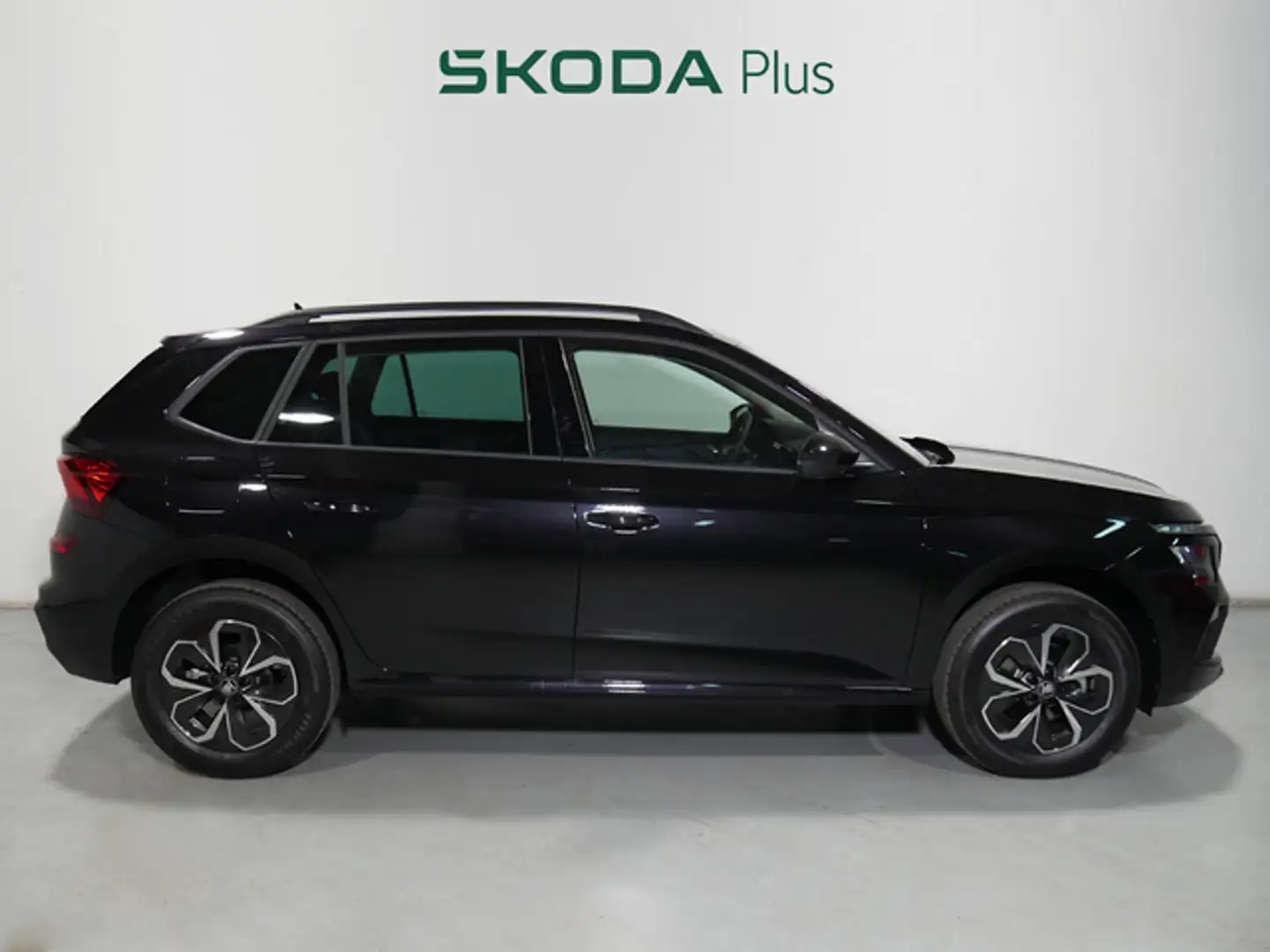 Skoda Kamiq 1.0 TSI Selection 85kW Negro - 2