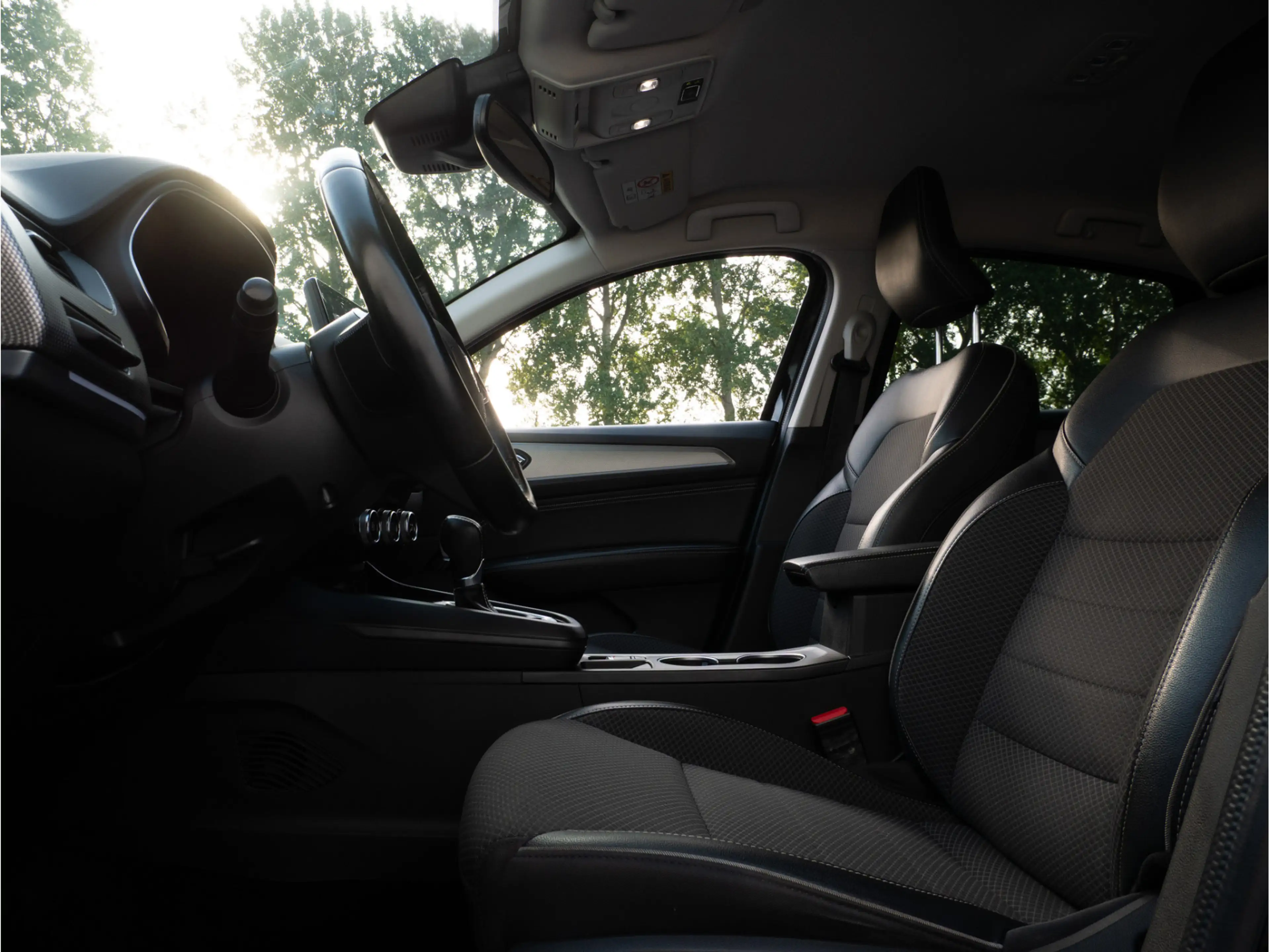 Renault Arkana 1.6 E-Tech Hybrid 145 Intens Camera/ Navigatie/ Ca — photo 13