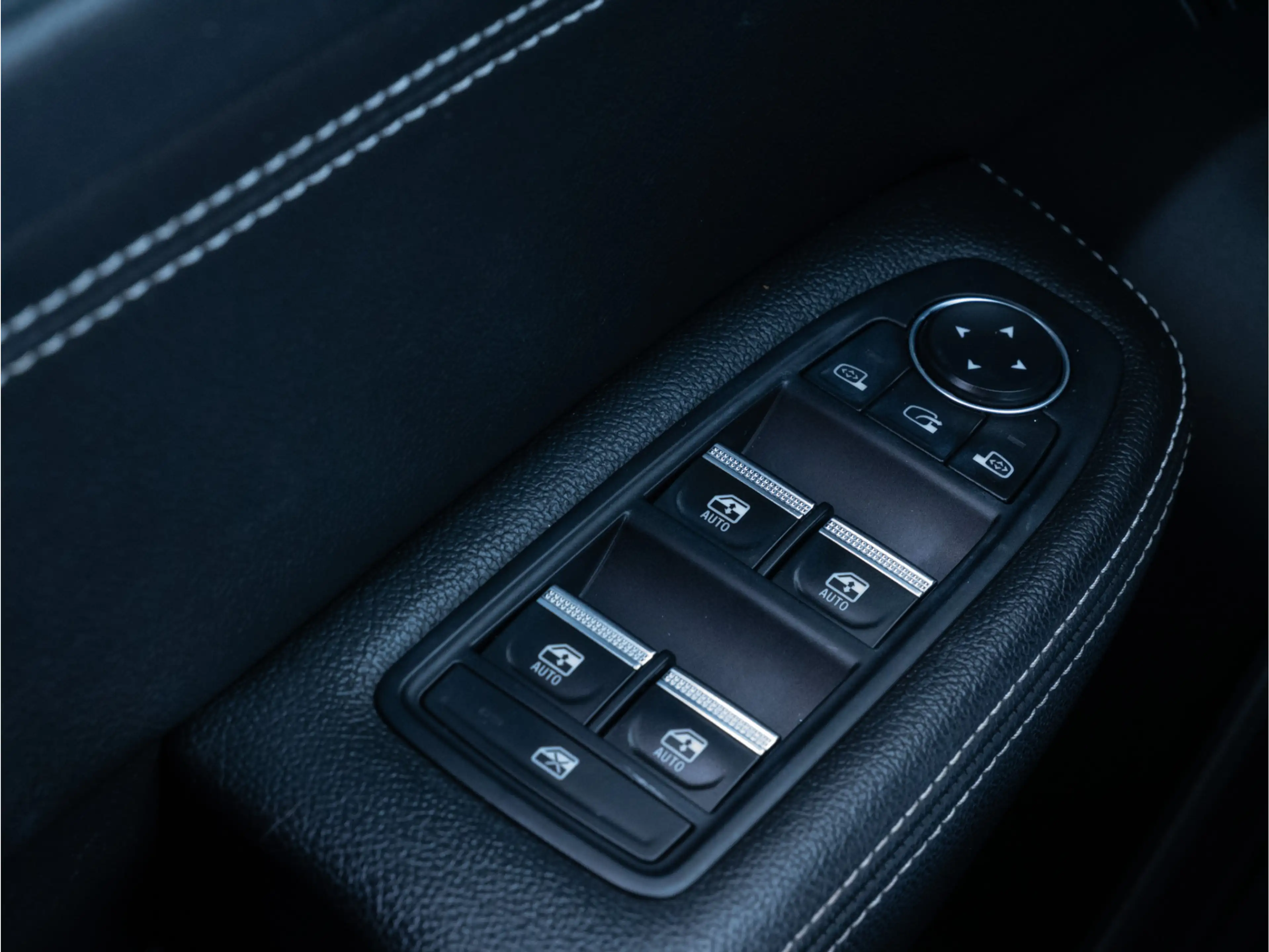 Renault Arkana 1.6 E-Tech Hybrid 145 Intens Camera/ Navigatie/ Ca — photo 26