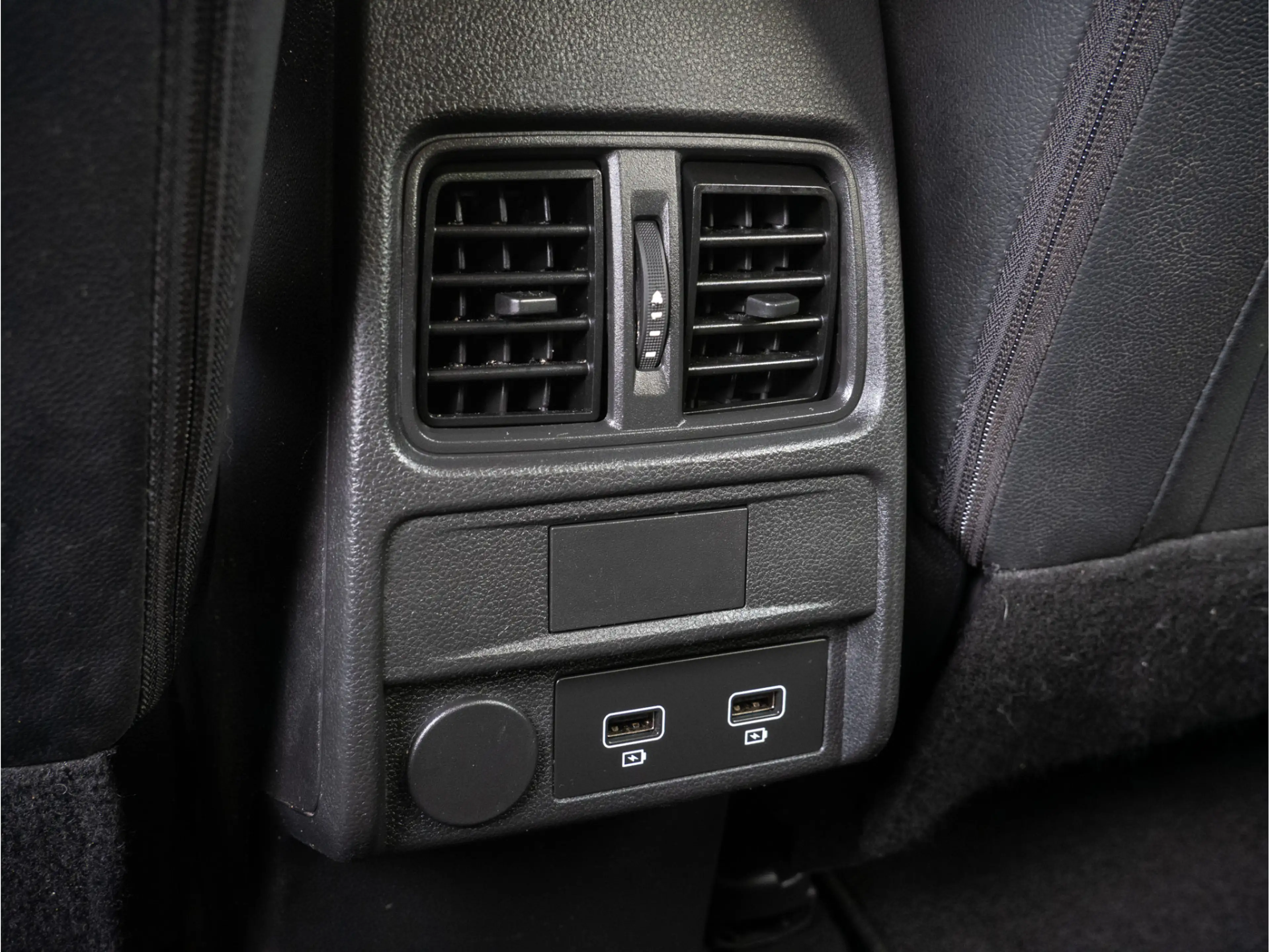 Renault Arkana 1.6 E-Tech Hybrid 145 Intens Camera/ Navigatie/ Ca — photo 38