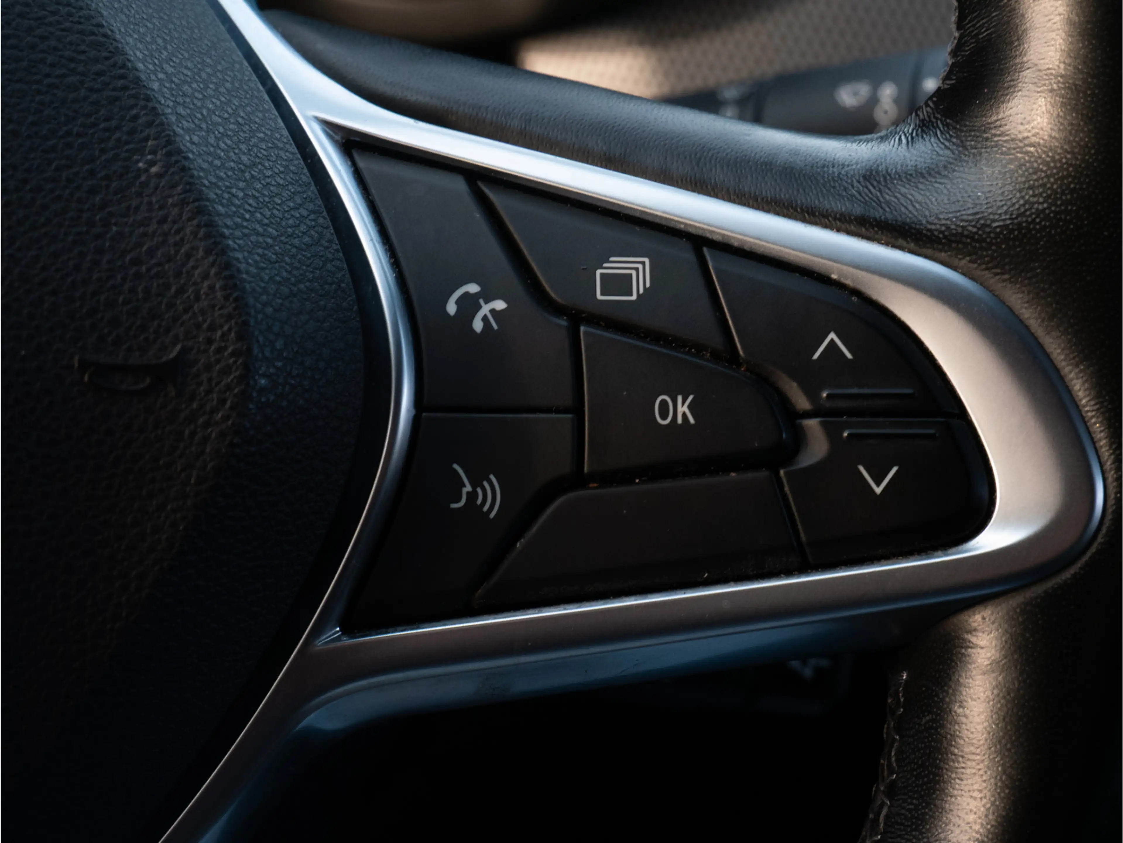 Renault Arkana 1.6 E-Tech Hybrid 145 Intens Camera/ Navigatie/ Ca — photo 18