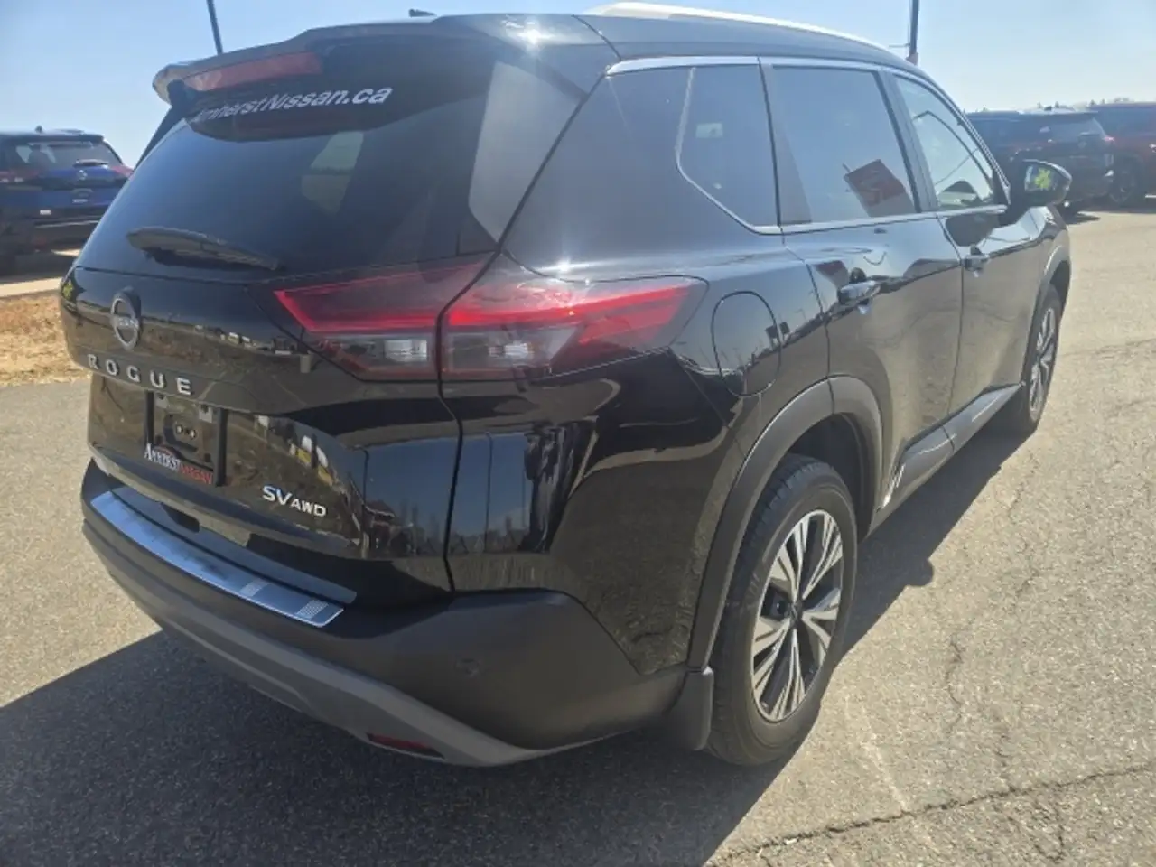 Nissan Rogue снимка Nissan Rogue