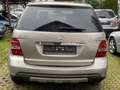 Mercedes-Benz ML 320 ML 320 CDI (164.122), Automatik, Leder beige Gris - thumbnail 6
