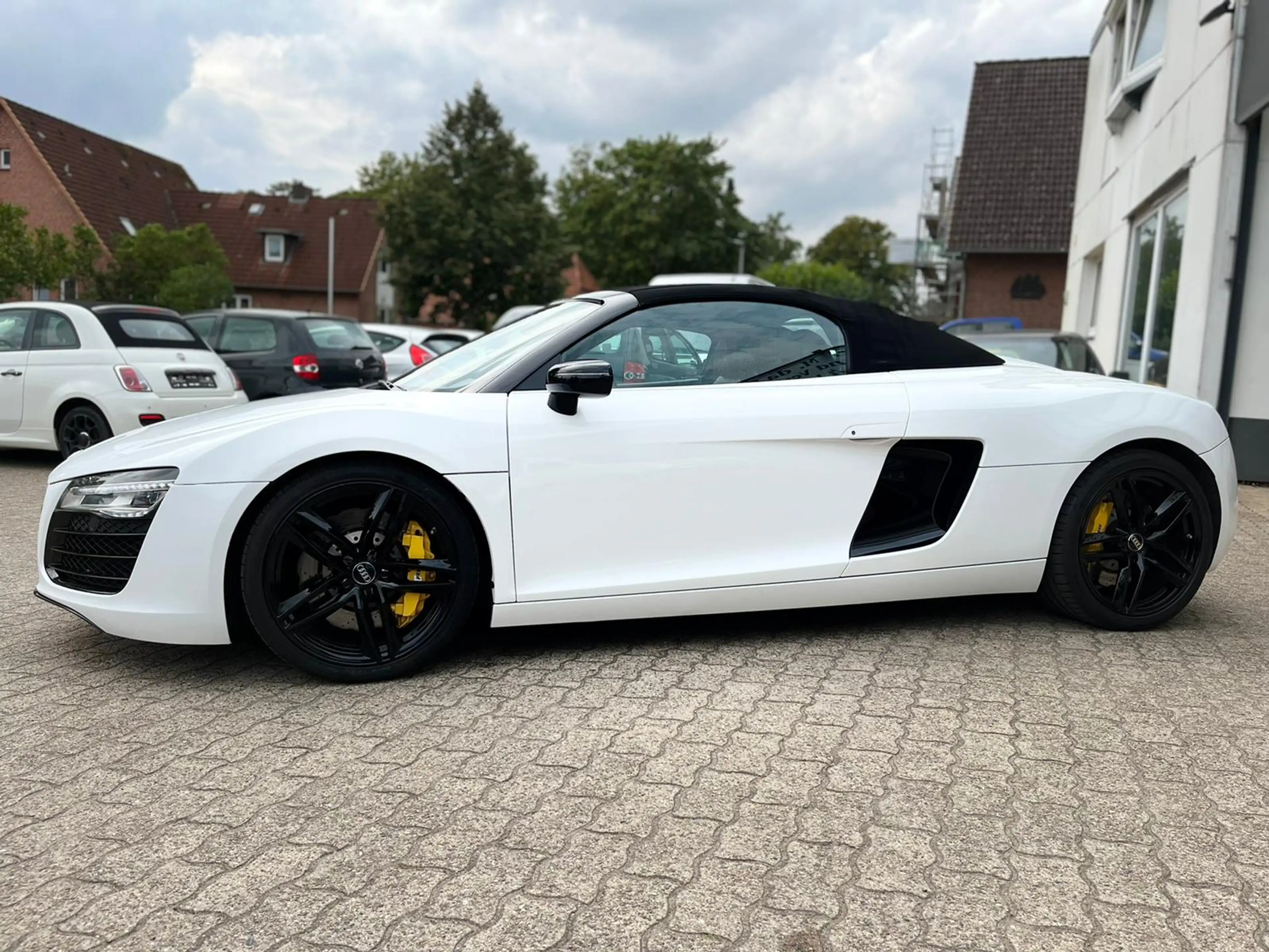 Audi R8 Spyder 4.2 FSI S-tronic quattro *B&O*Leder*LED* — photo 3