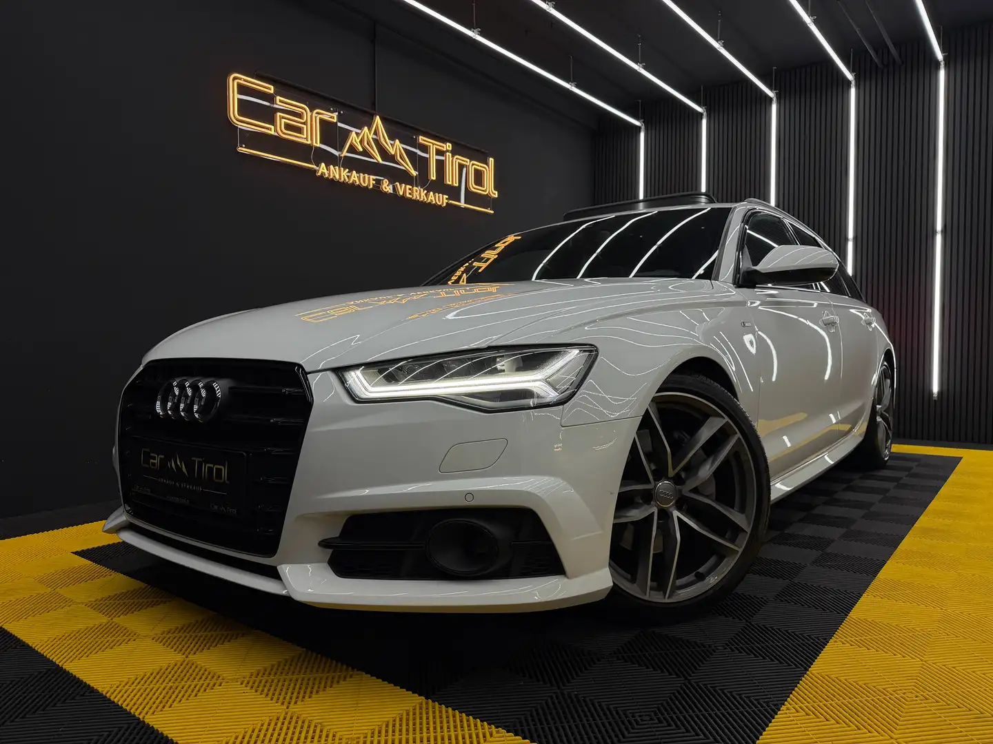 Audi A6 3.0 TDI clean diesel quattro S-Line Weiß - 1