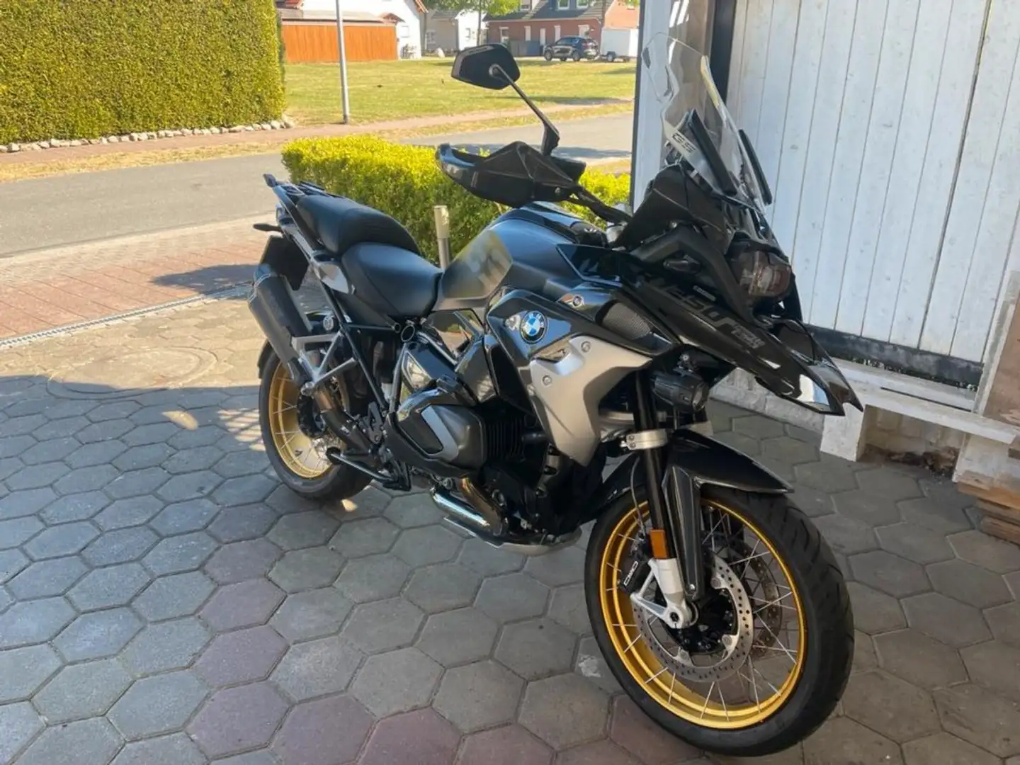 BMW R 1250 GS Schwarz - 1