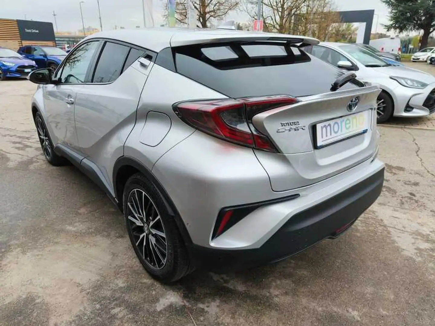 Toyota C-HR 1.8 Hybrid Lounge ECVT 2WD Argento - 2