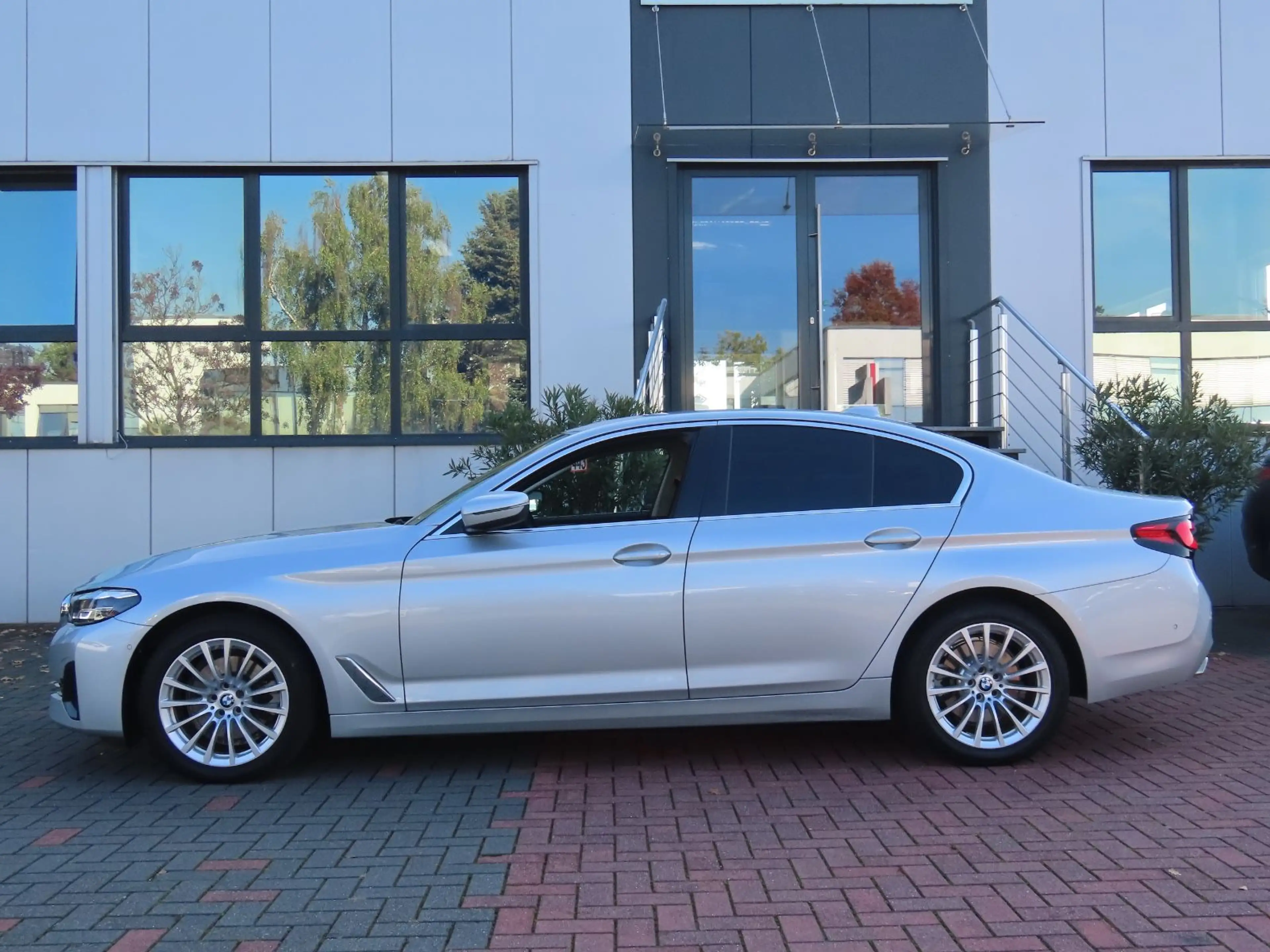 BMW 520 d xDrive Autom. Leder Ambiente Klimaauto. — photo 13