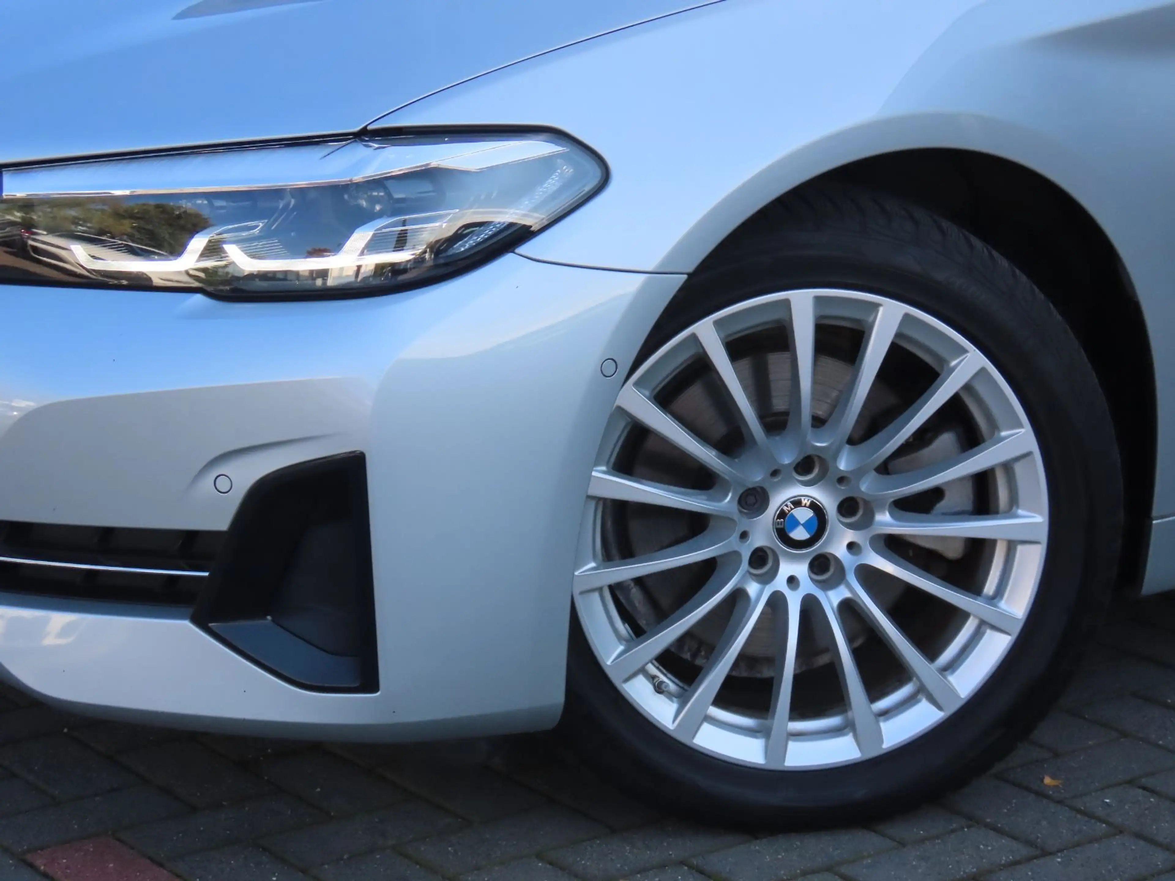 BMW 520 d xDrive Autom. Leder Ambiente Klimaauto. — photo 7