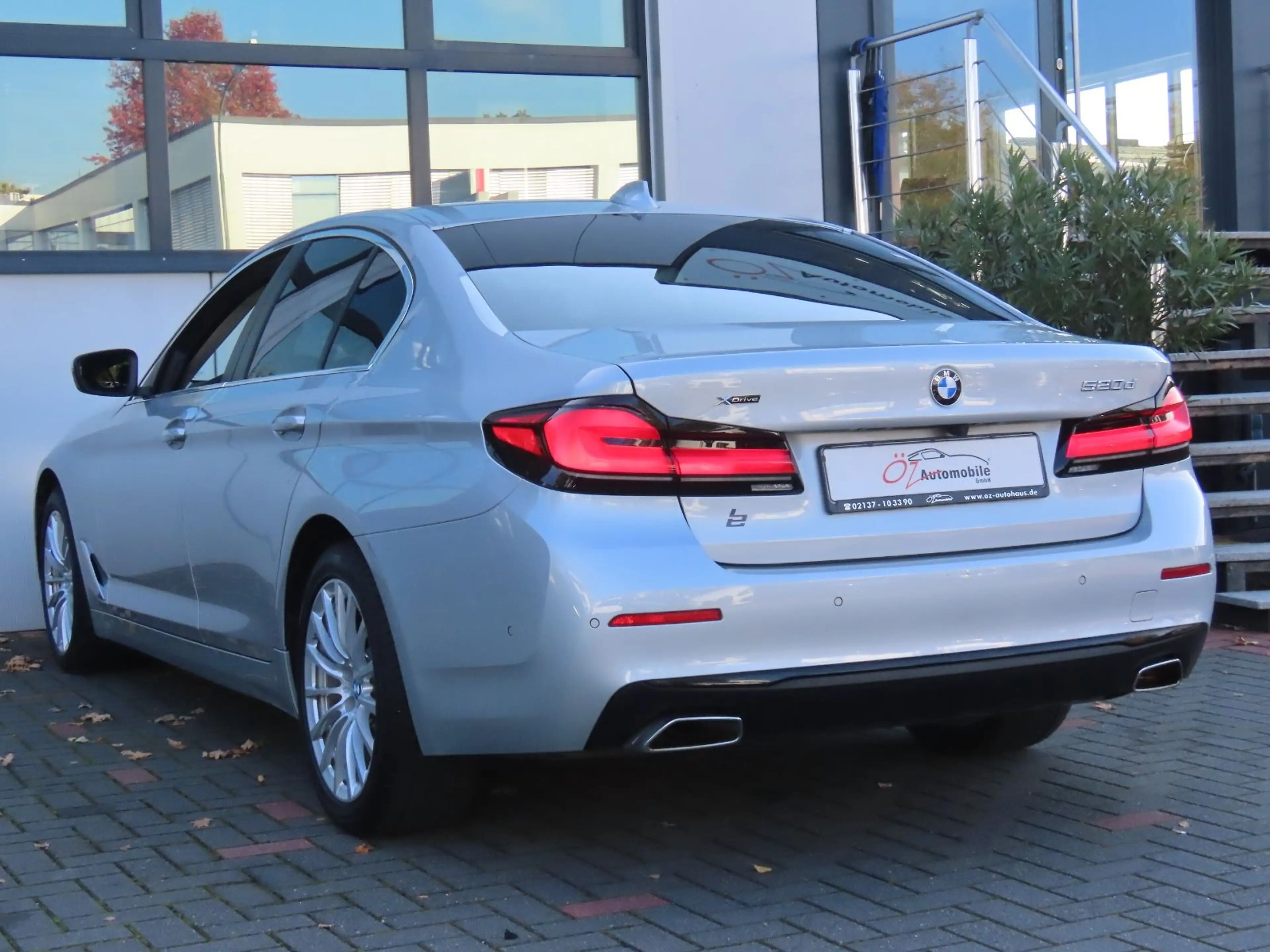 BMW 520 d xDrive Autom. Leder Ambiente Klimaauto. — photo 11