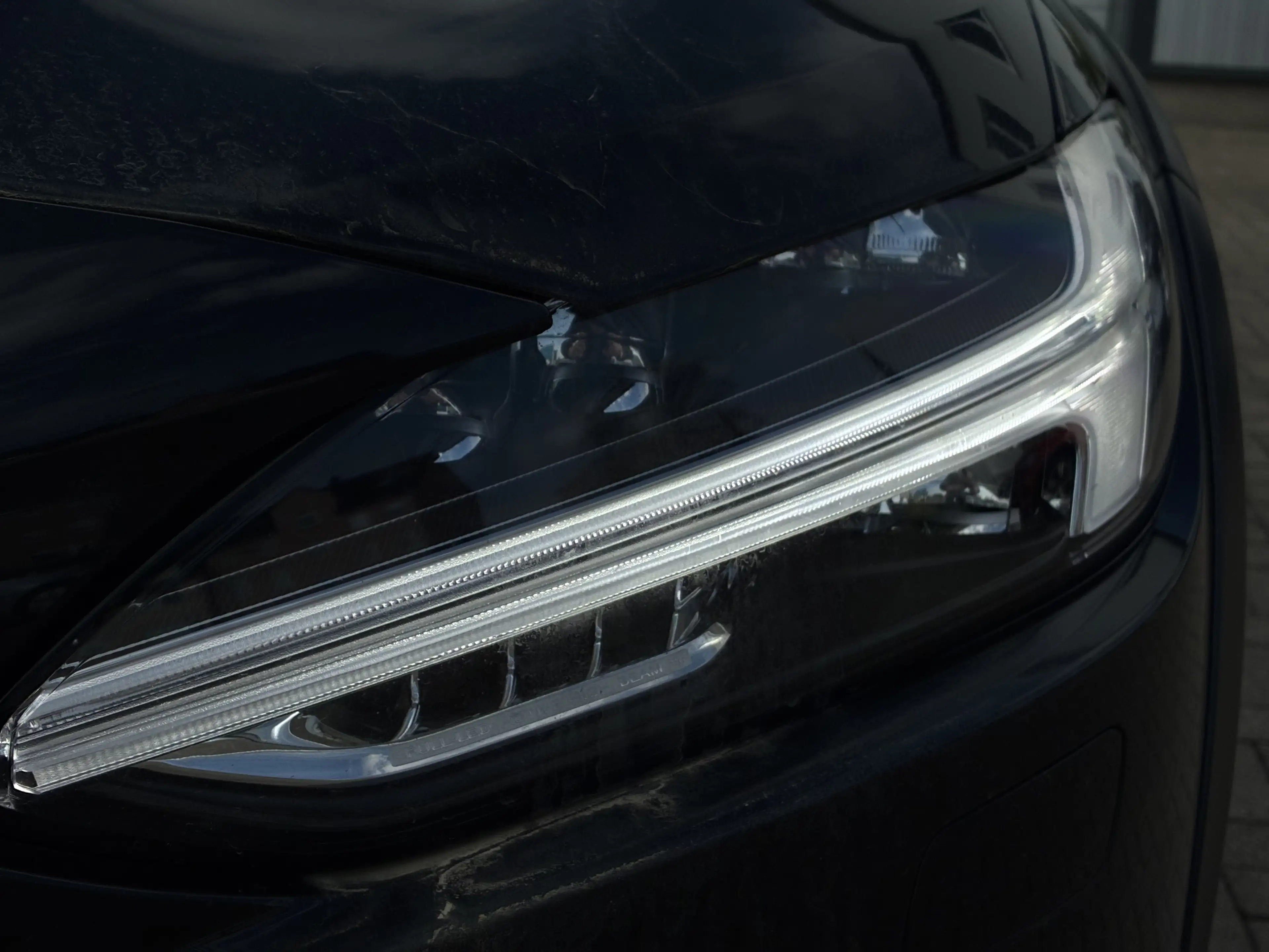 Volvo V90 Cross Country D4 AWD Pro LED 360° NAVI AHK — photo 2