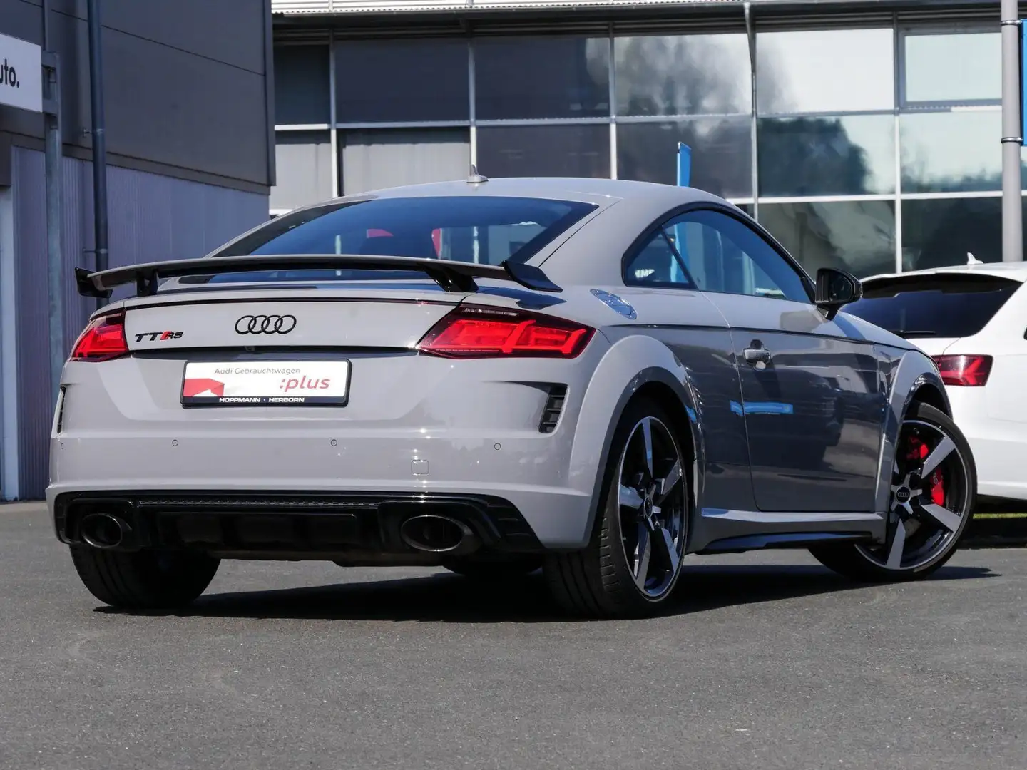Audi TT RS 2.5 TFSI Black B&O Kamera Navi Grau - 2