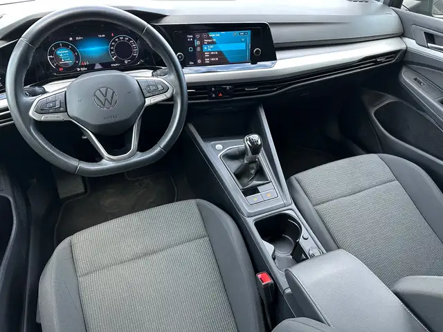 Volkswagen Golf view 12