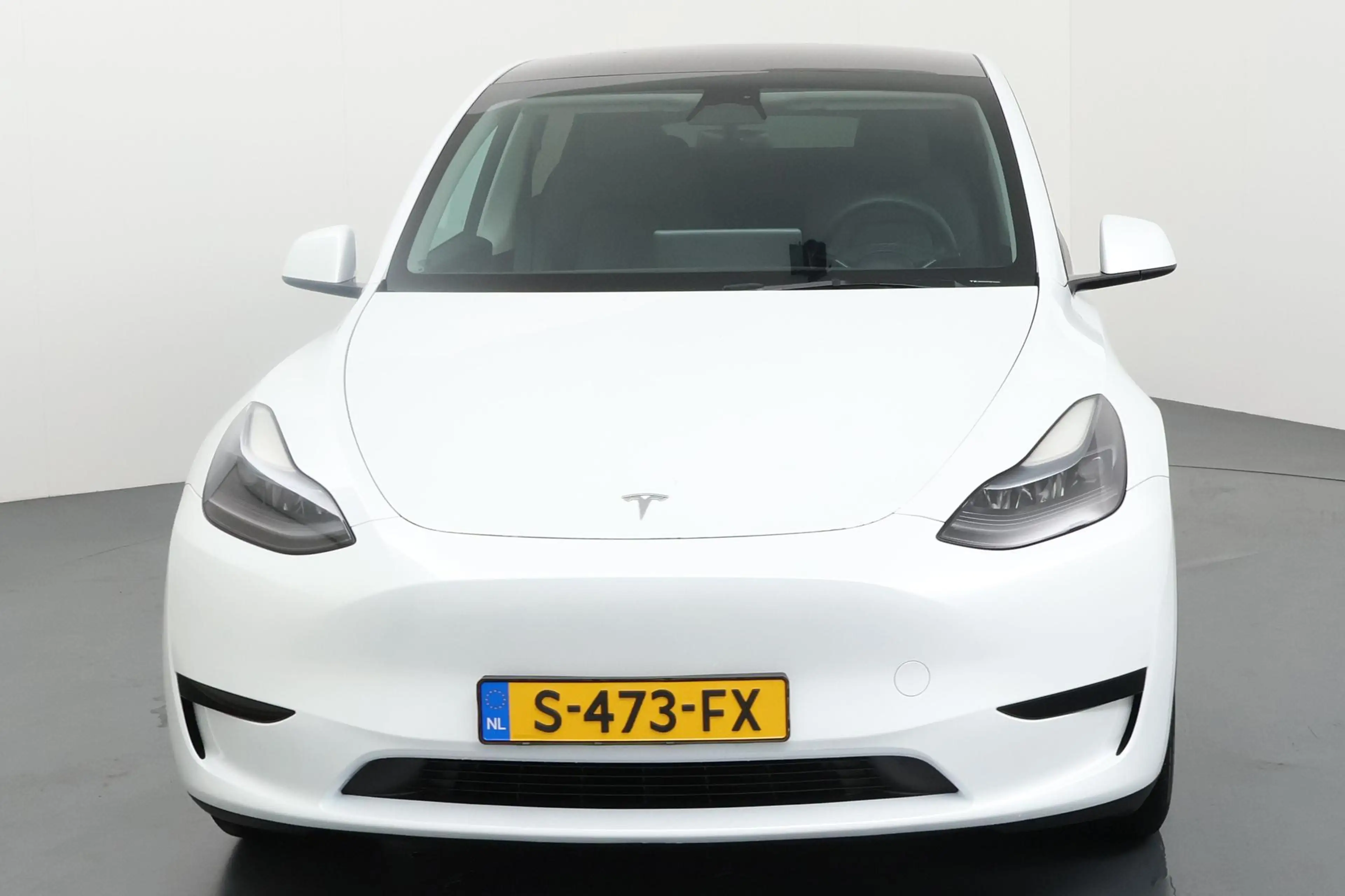 Tesla Model Y RWD 58 kWh - Sportieve Elektrische Crossover met W — photo 9