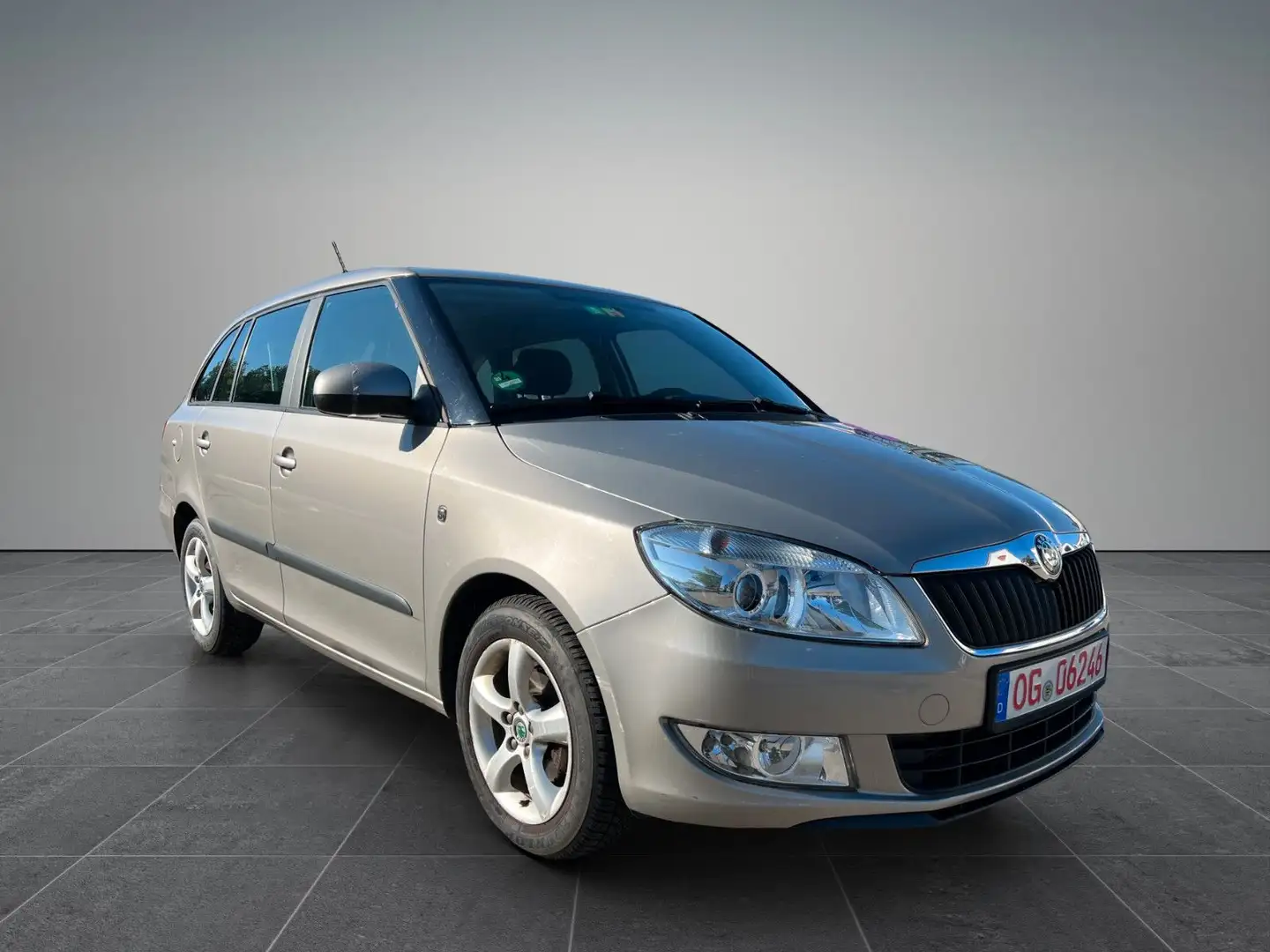 Skoda Fabia *diesel*TÜV bis 03/2027* - 1
