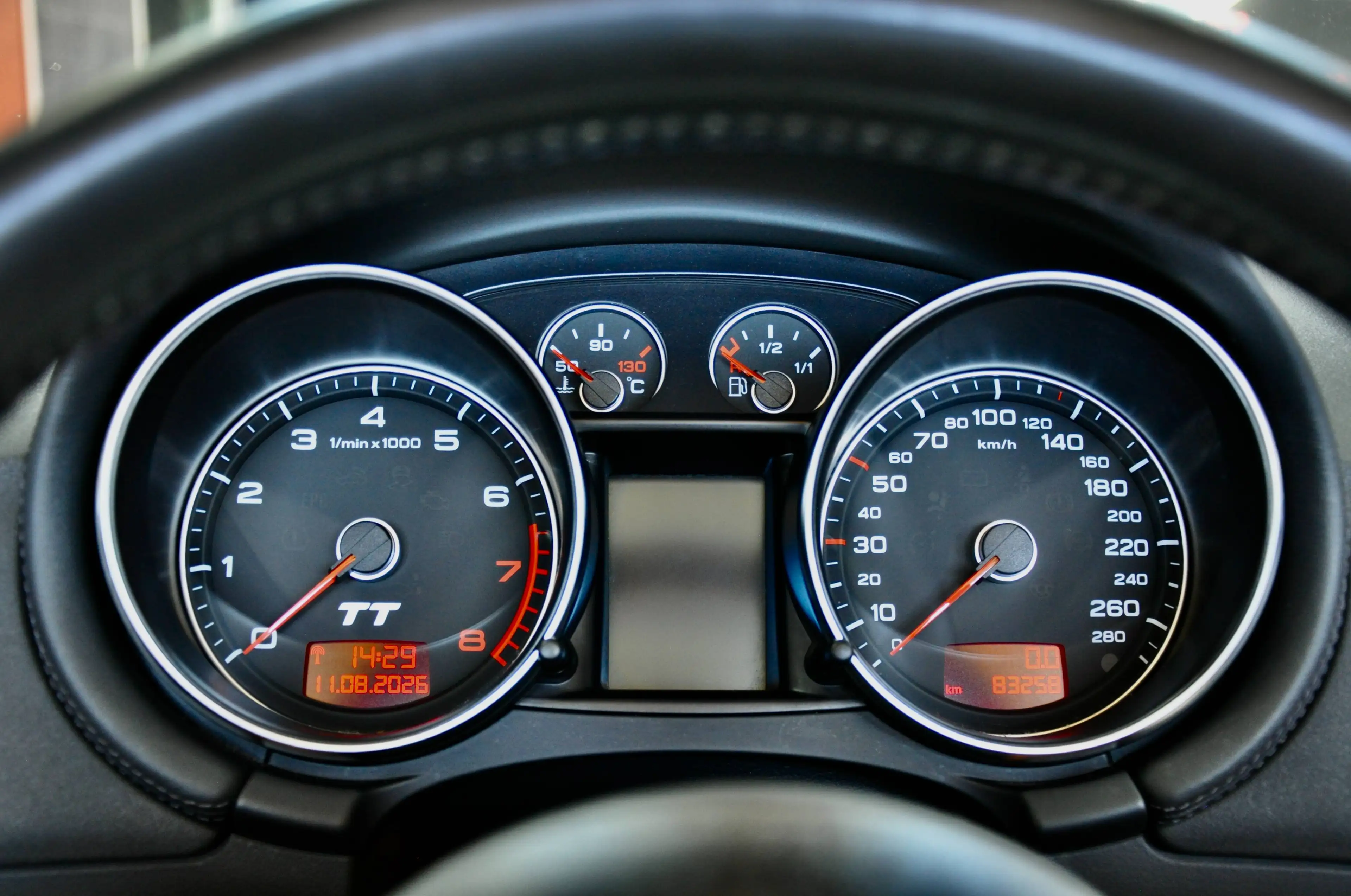 Audi TT Roadster 2.0 TFSI 200cv ** 83.000Kms Seulement ! ** — photo 12