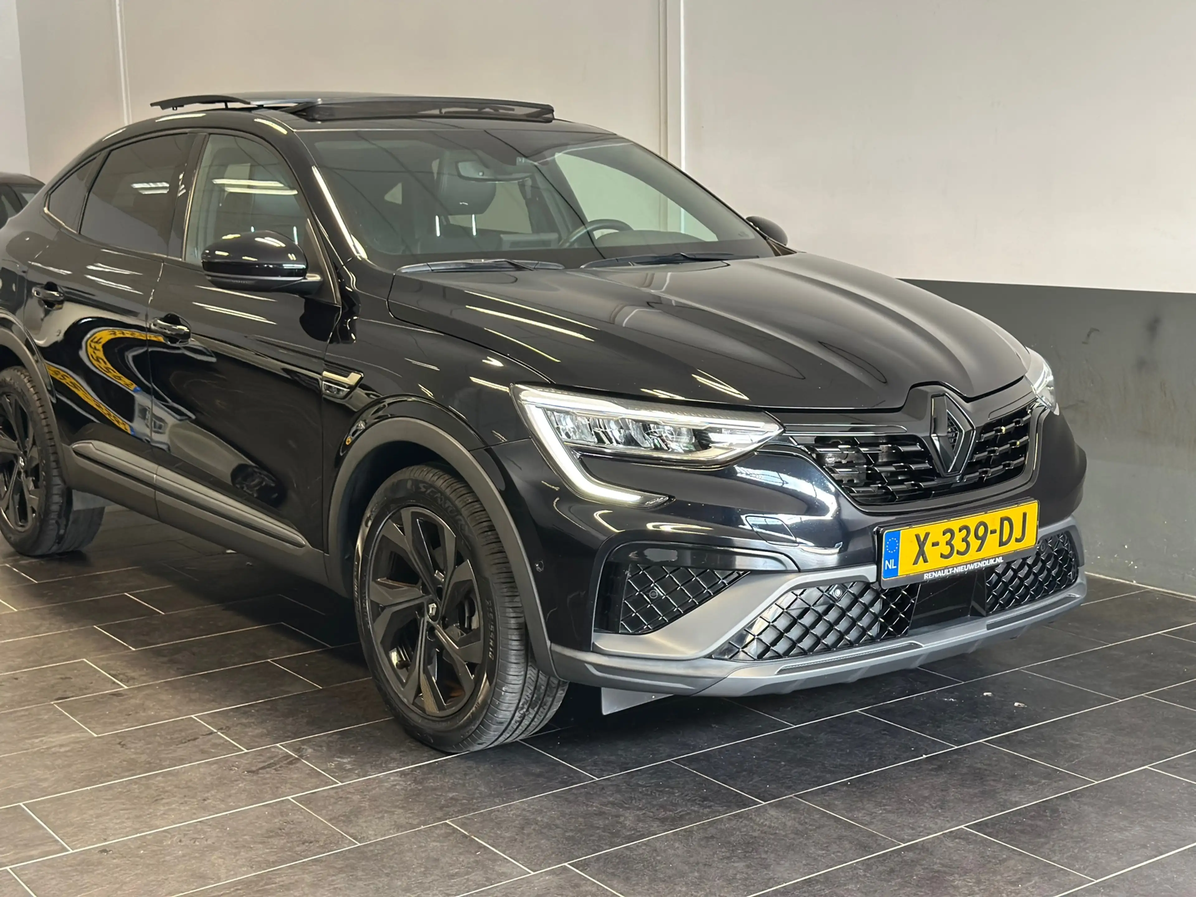 Renault Arkana 1.6 E-Tech hybrid 145 E-Tech engineered , full opt — photo 9