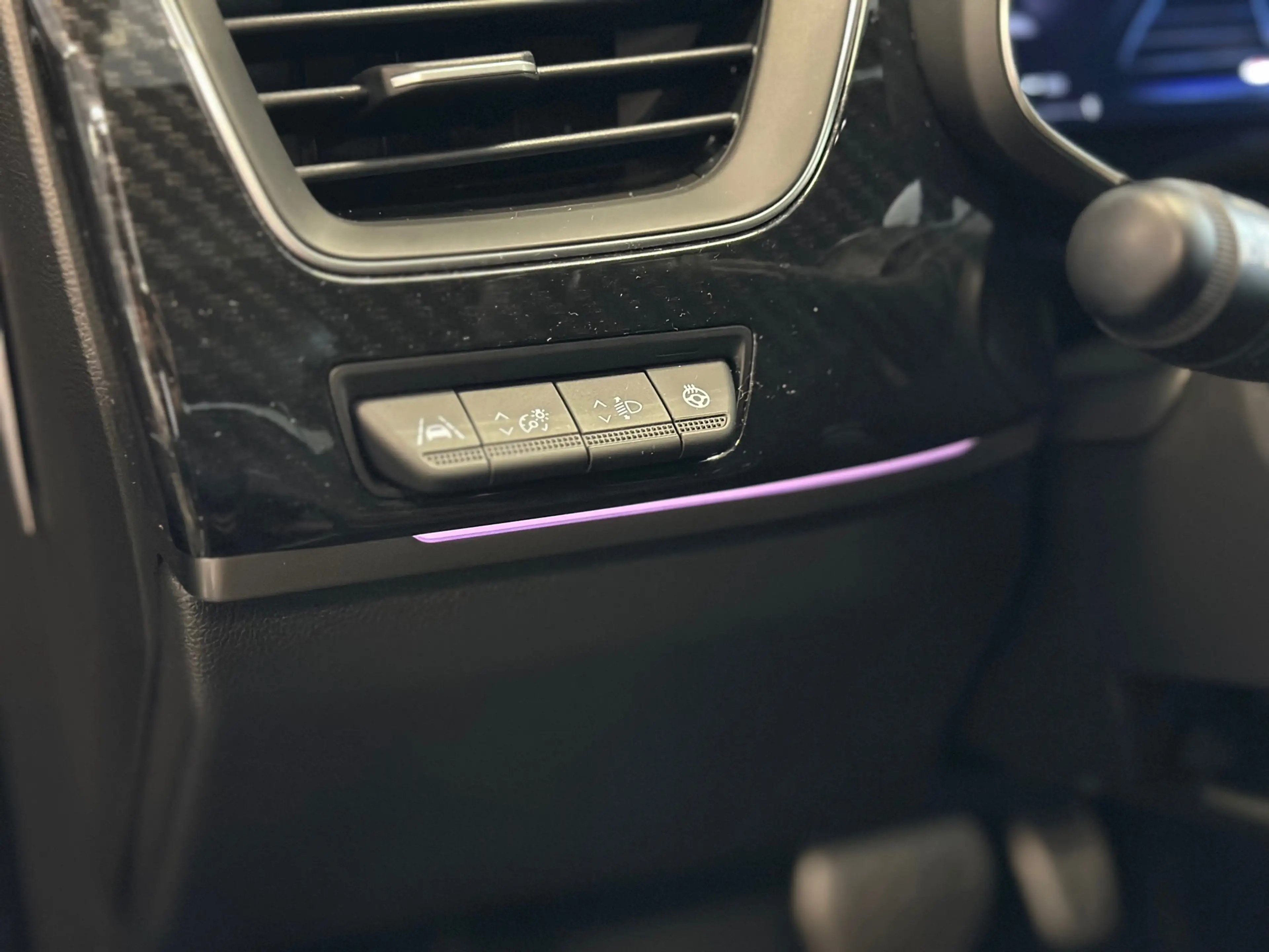 Renault Arkana 1.6 E-Tech hybrid 145 E-Tech engineered , full opt — photo 18
