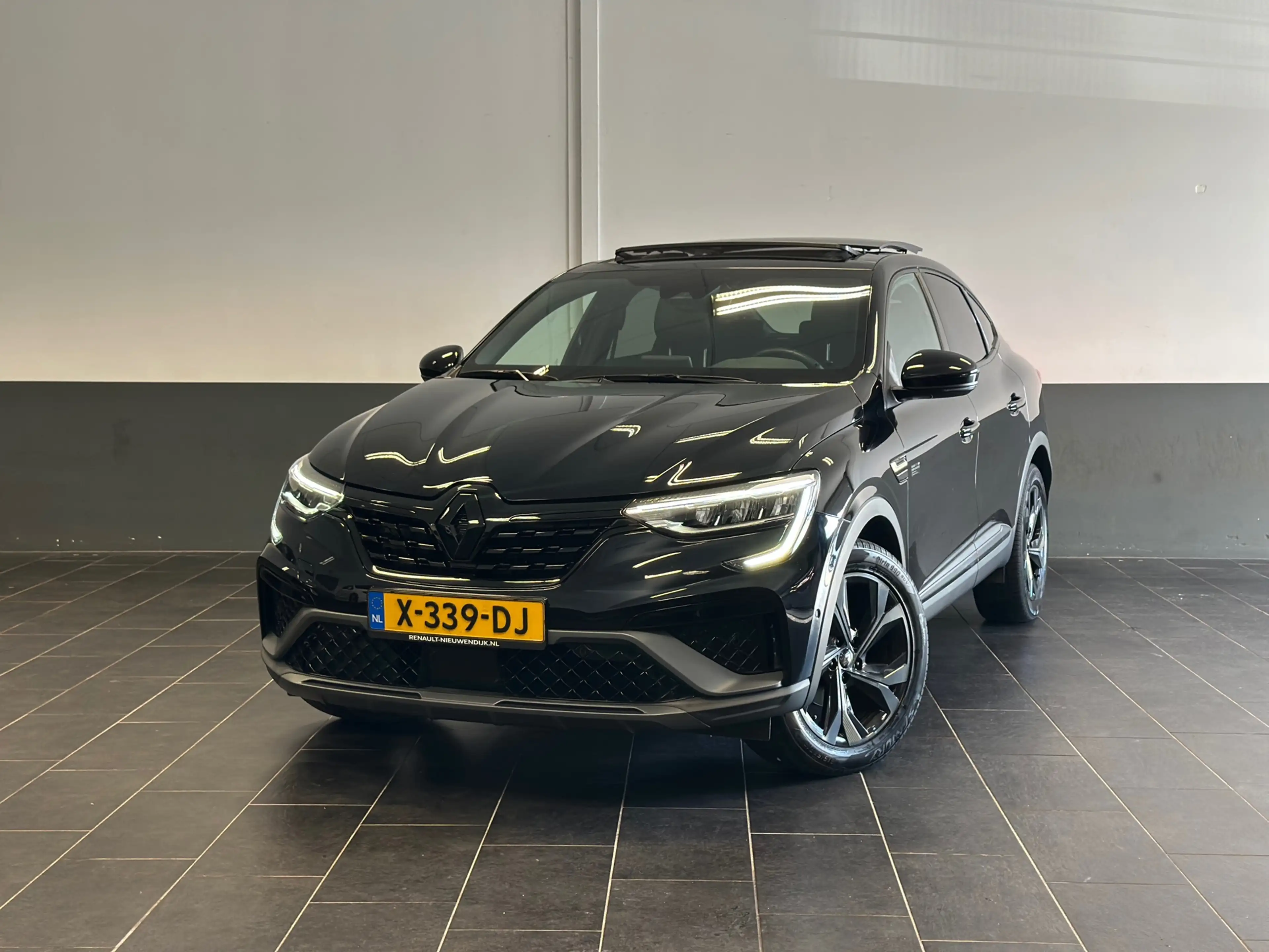 Renault Arkana 1.6 E-Tech hybrid 145 E-Tech engineered , full opt — photo 3