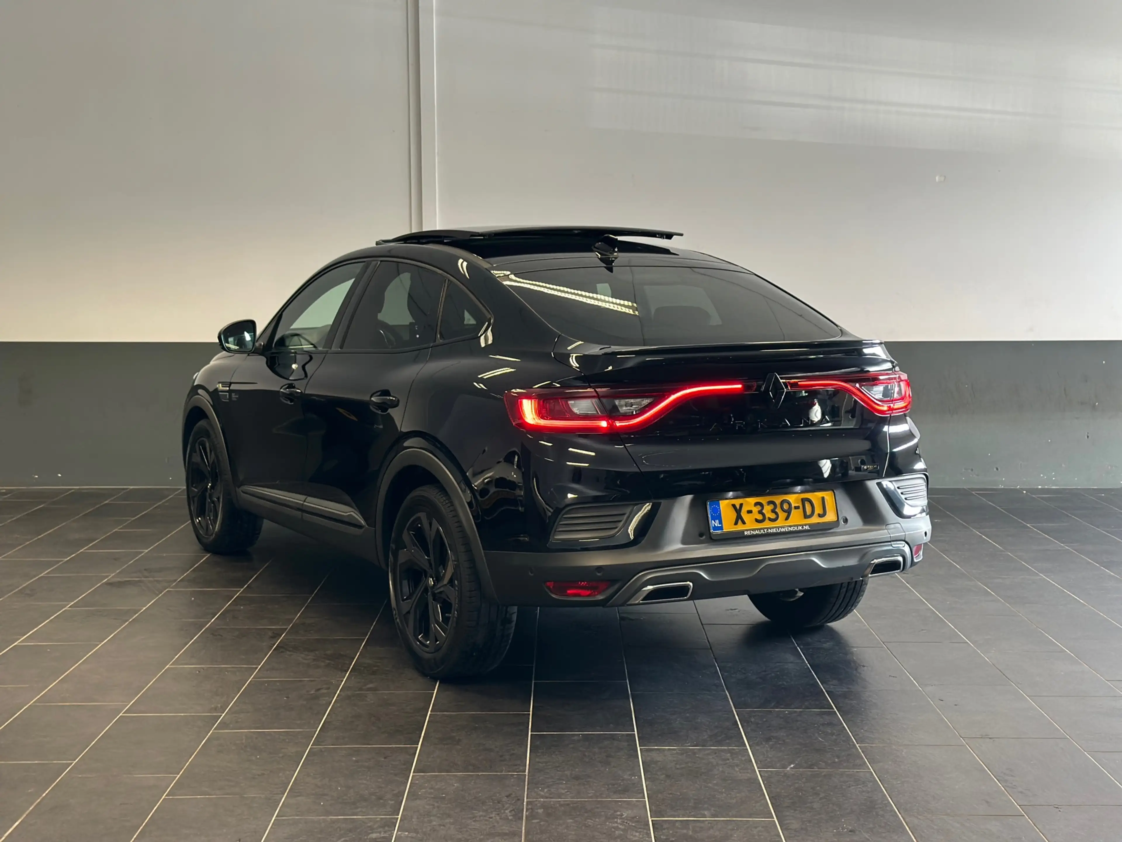 Renault Arkana 1.6 E-Tech hybrid 145 E-Tech engineered , full opt — photo 5