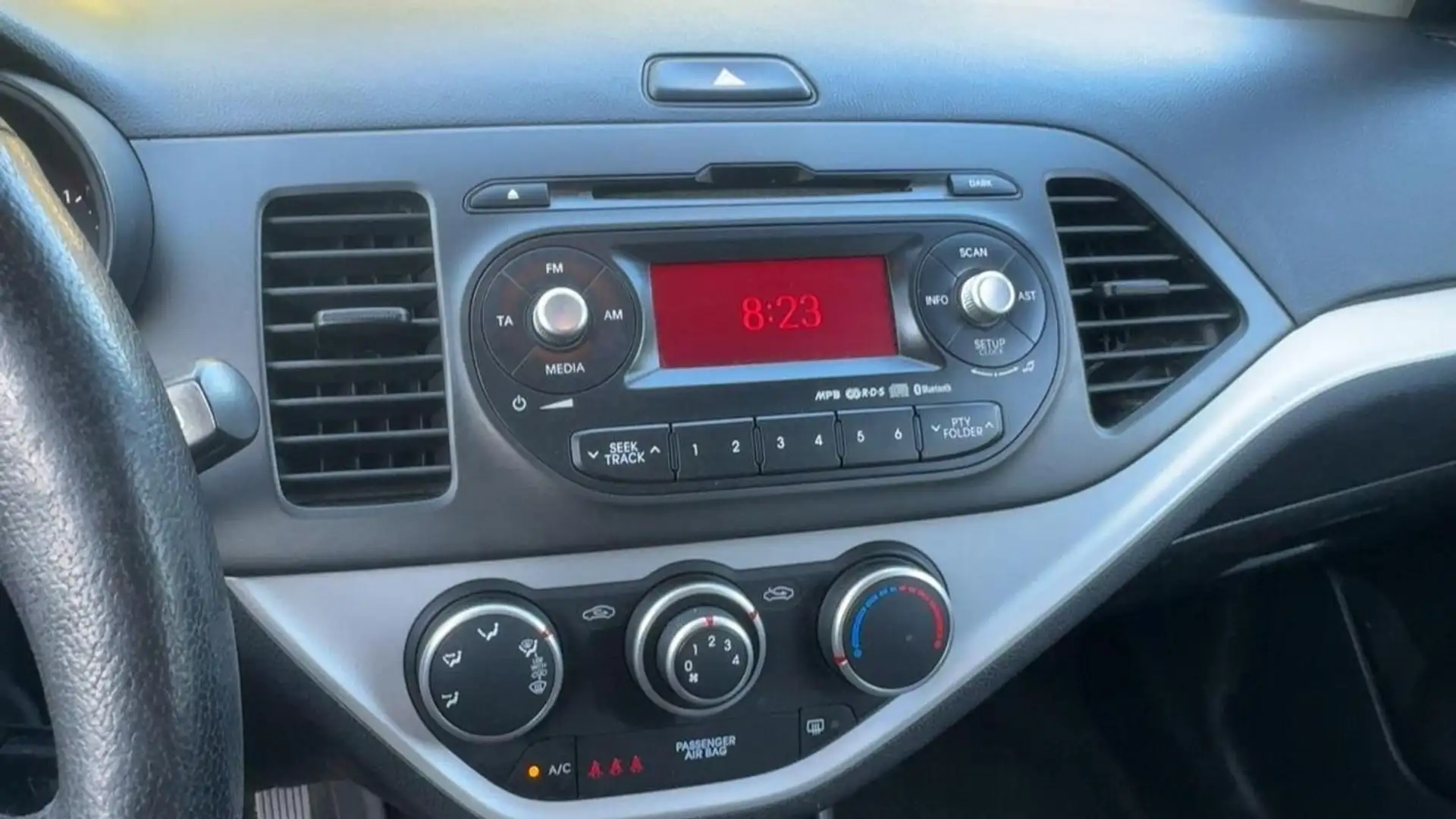 Kia Picanto Picanto 1.0 Easy bi-fuel Bianco - 1