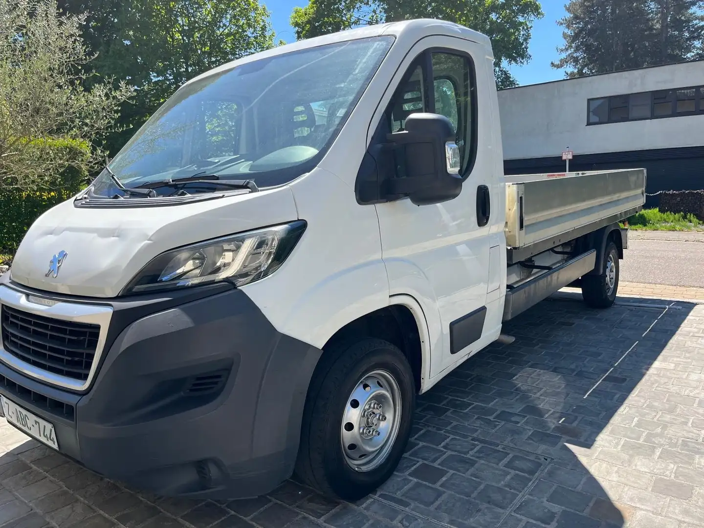 Peugeot Boxer 2.0 BlueHDi Plateau benne Wit - 2