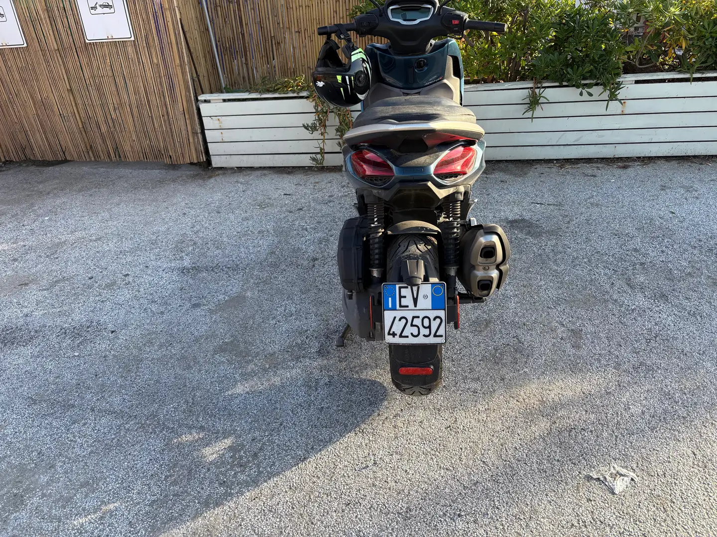 Piaggio Beverly 400 Hpe 400 Blu/Azzurro - 2