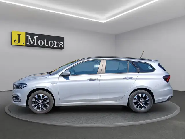 Fiat Tipo view 2