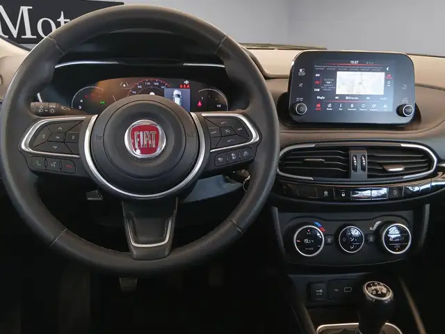 Fiat Tipo view 11