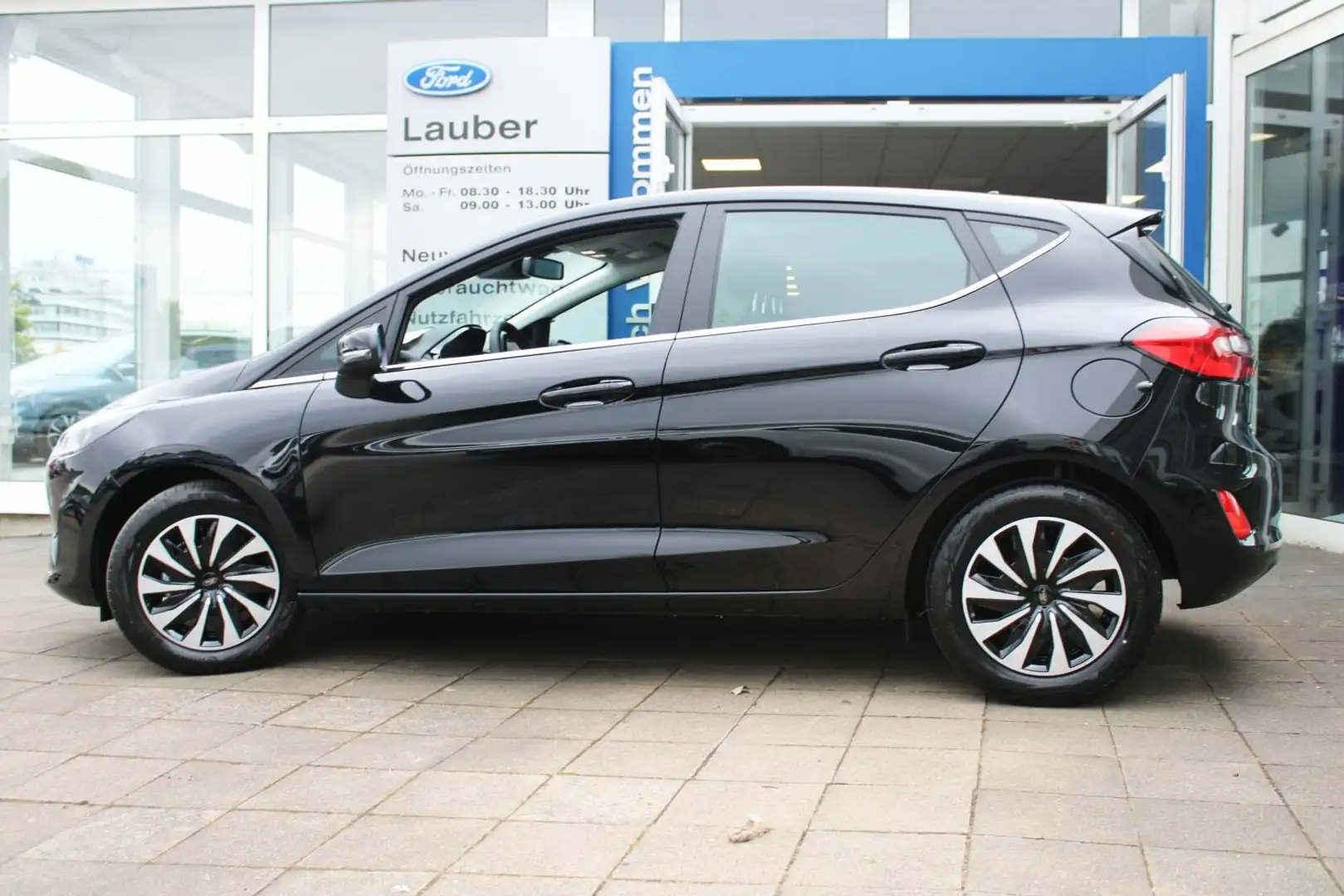 Ford Fiesta Fiesta 1,0 Titanium 5t *-31,7% Winter+Komfort-Paket Schwarz - 2