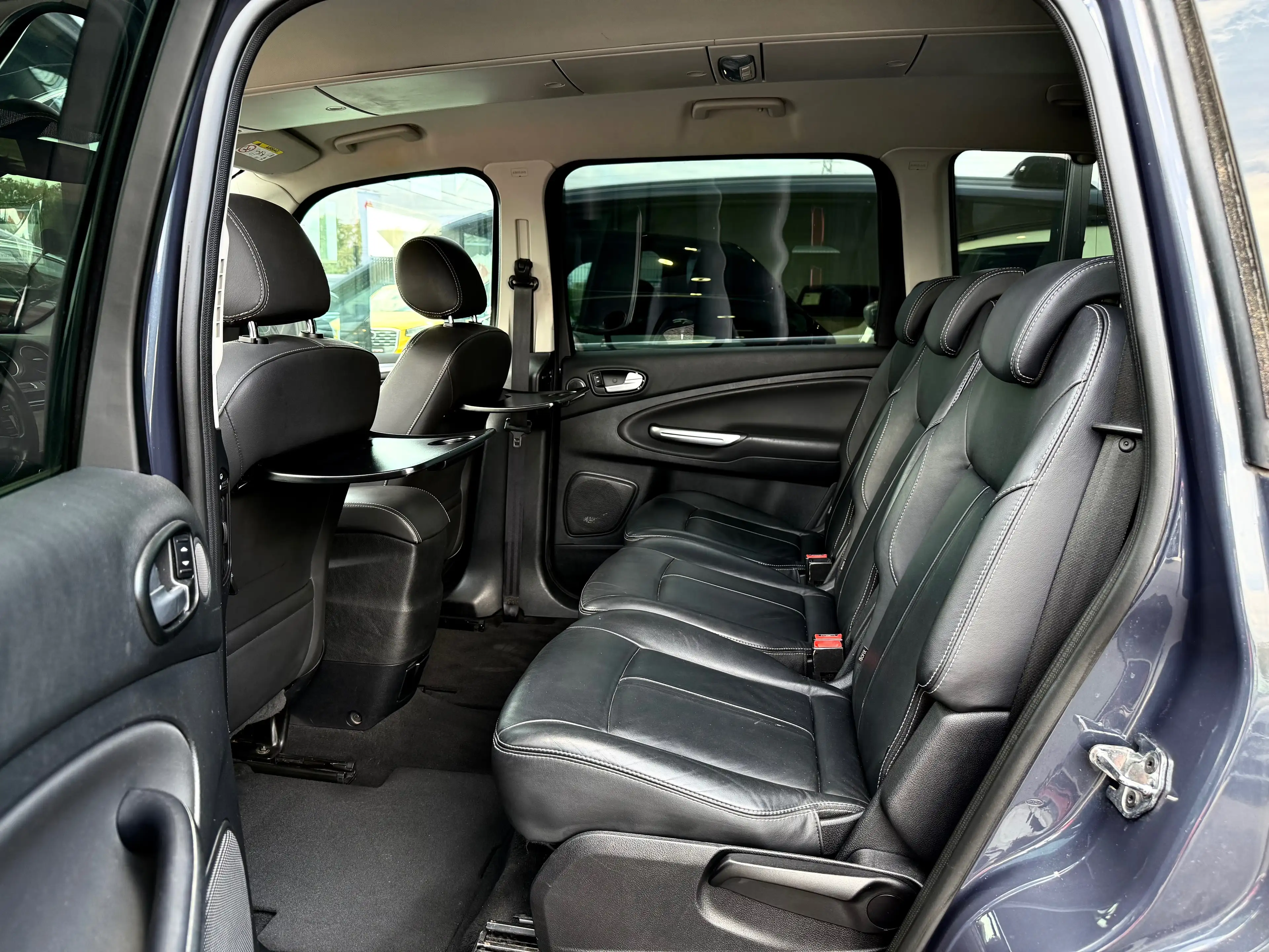 Ford Galaxy 2.0 TDCi 136CV 7 PLACES NAVi CUiR JA.17" SG.CHAUFFANTS ++ — photo 15