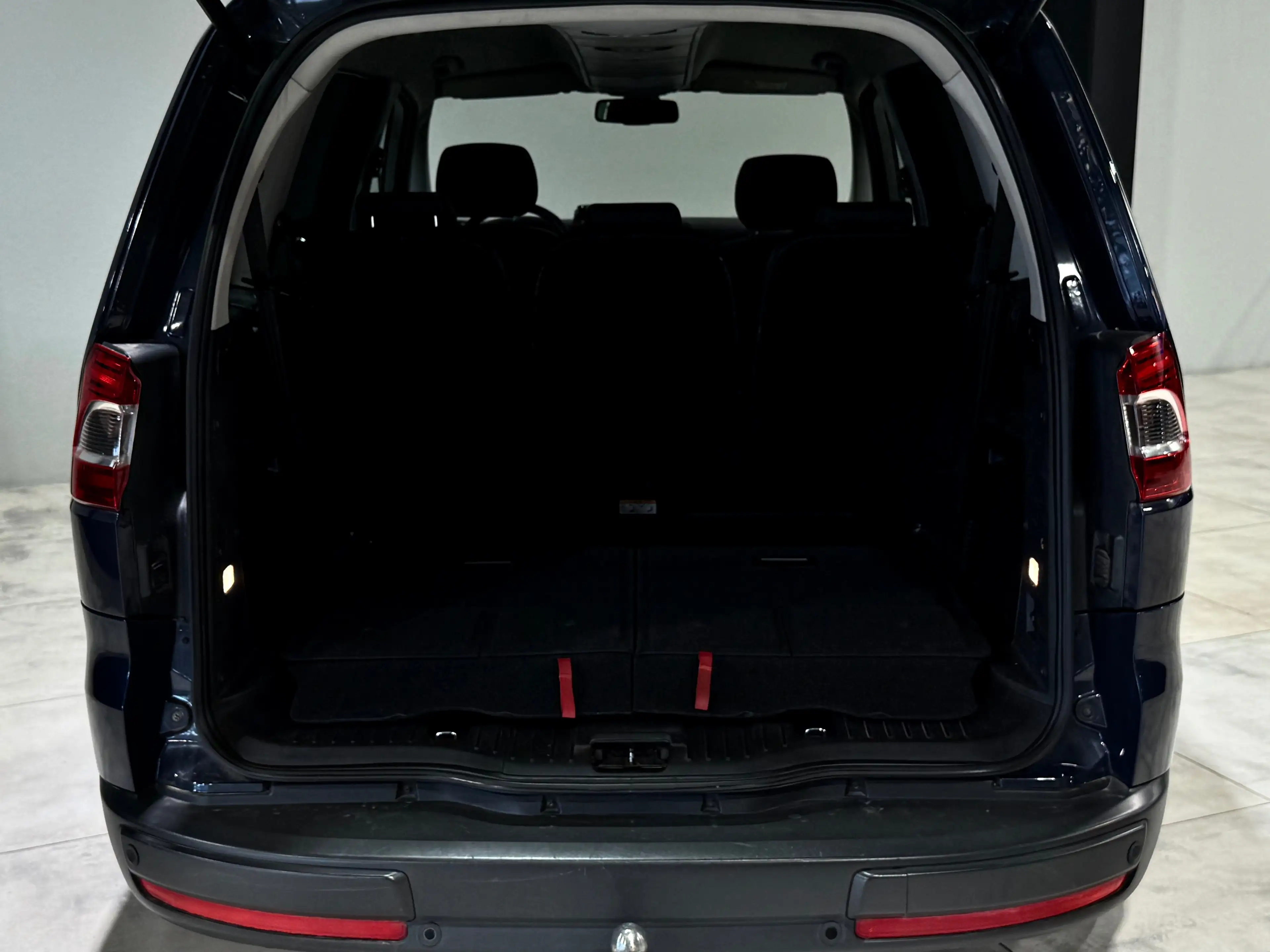 Ford Galaxy 2.0 TDCi 136CV 7 PLACES NAVi CUiR JA.17" SG.CHAUFFANTS ++ — photo 6