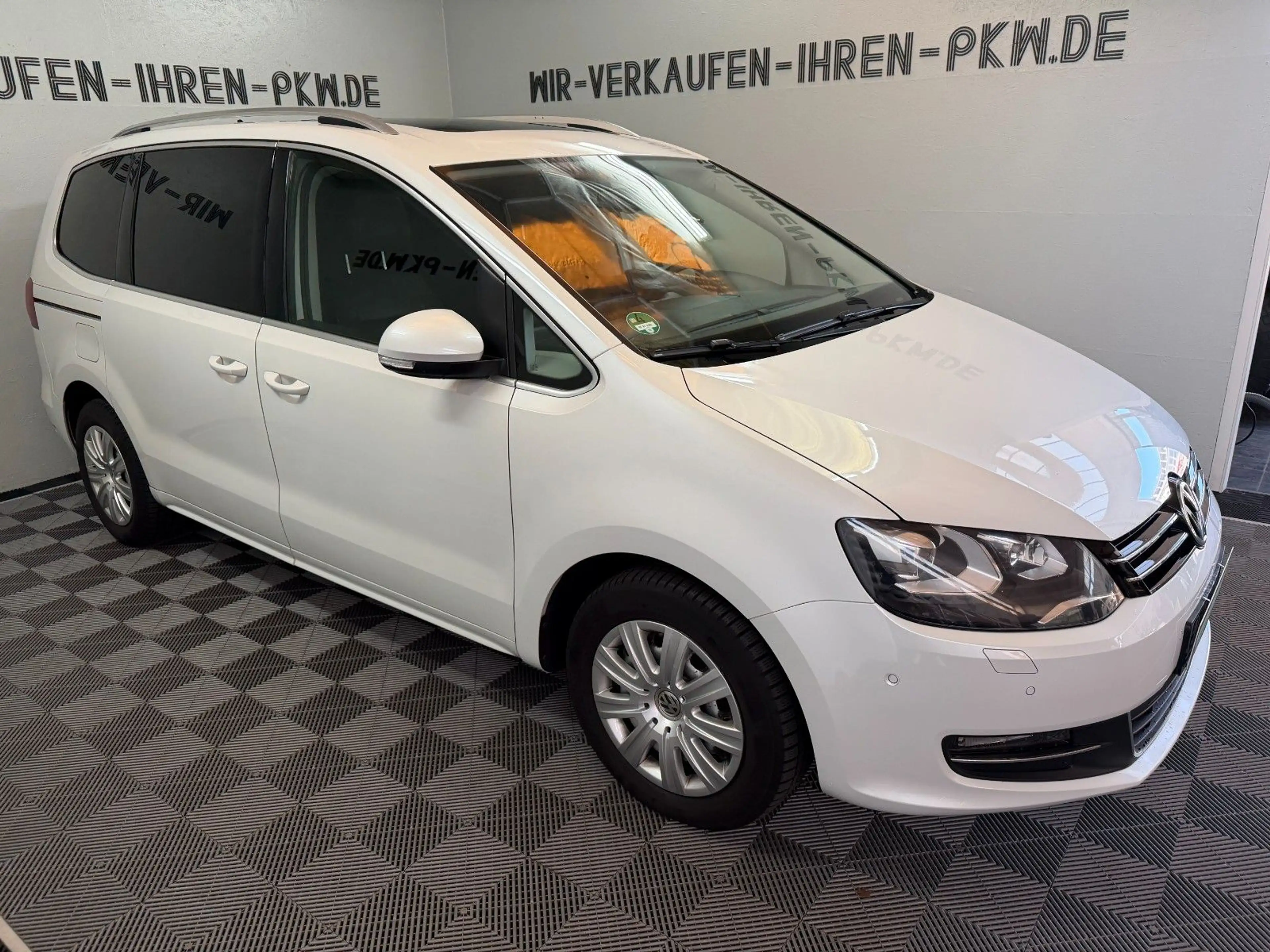 Volkswagen Sharan Highline 2.0 TDI 7Sitzer  AHK STHZ DYNAUD — photo 2