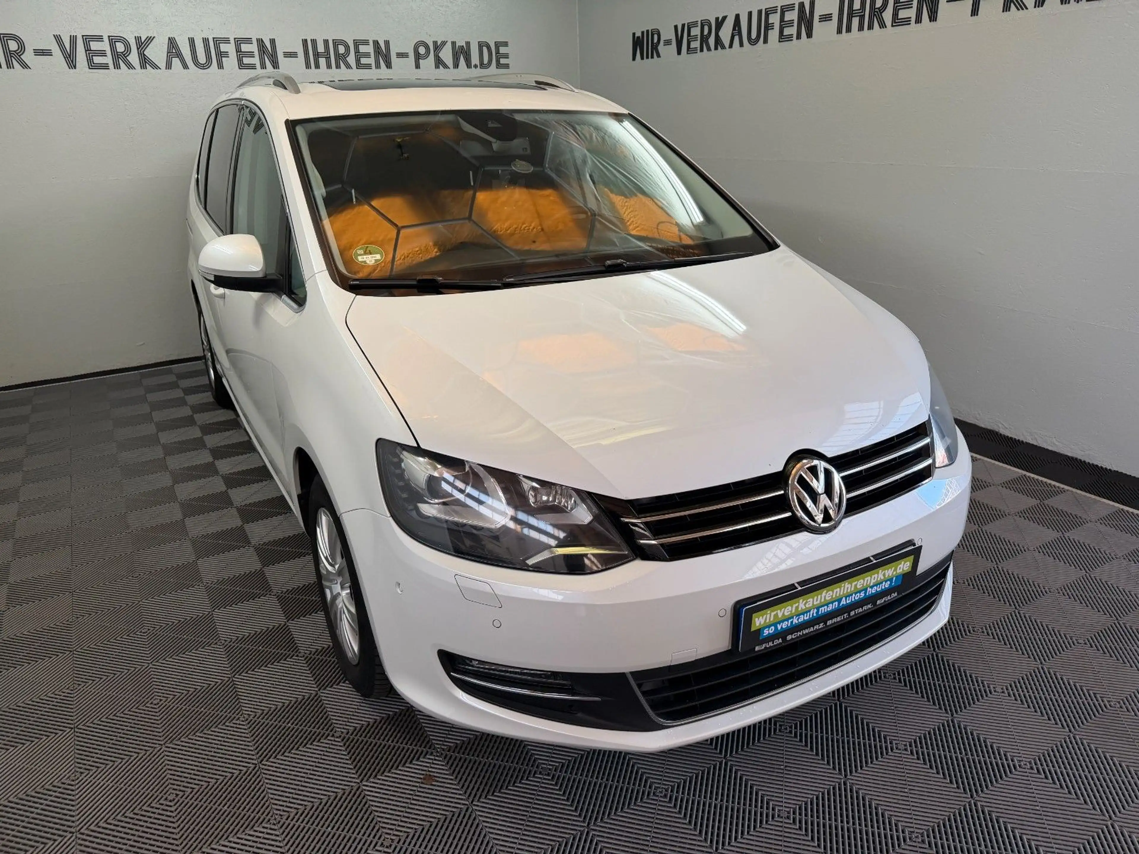 Volkswagen Sharan Highline 2.0 TDI 7Sitzer  AHK STHZ DYNAUD — photo 3