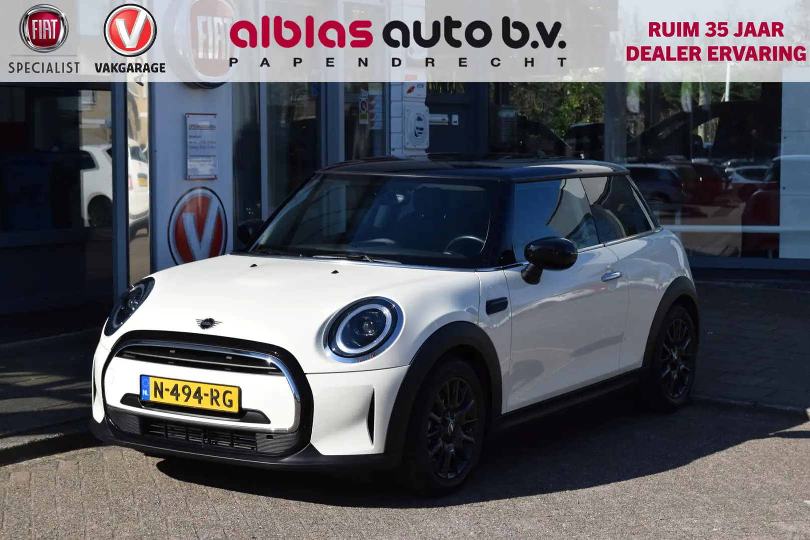 MINI Cooper Mini 1.5 Cooper|Led|Carplay|Sportstoel|Clima|PDC Wit - 1
