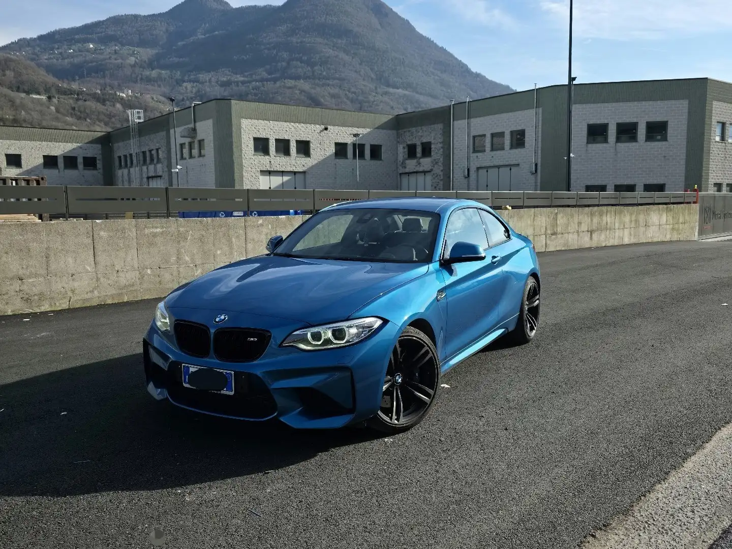 BMW M2 F87 Manuale Azul - 1