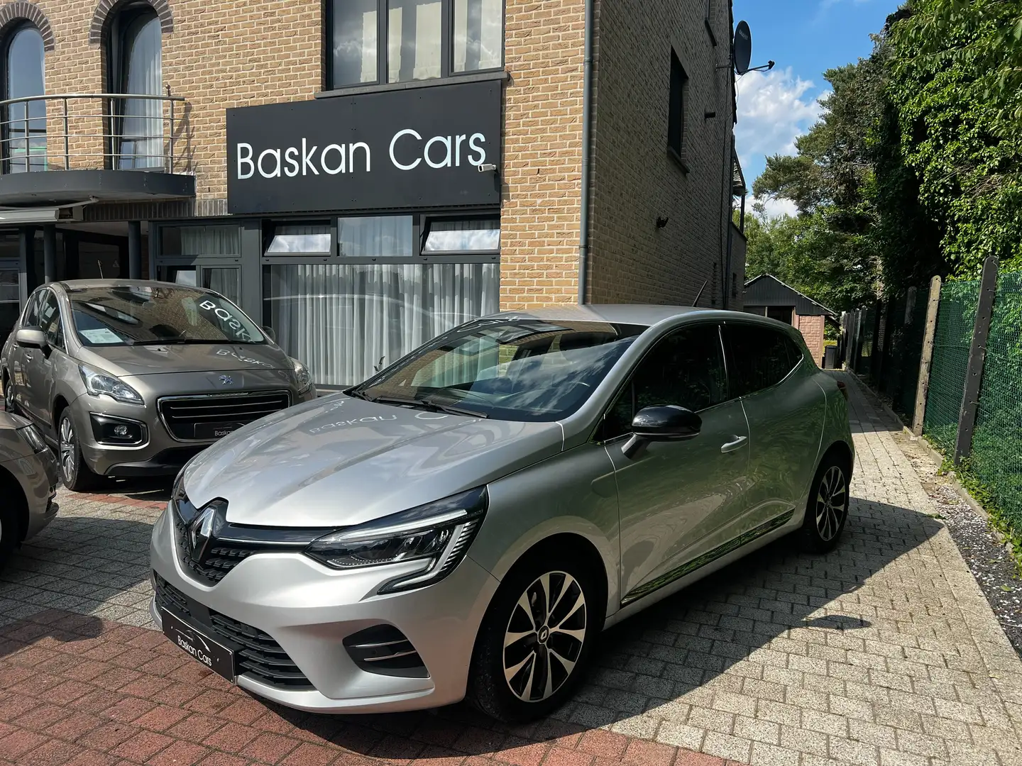 Renault Clio 1.0 TCe Intens/M2020/70.000KM/NAVI/CAMERA/GARANTIE Gris - 2