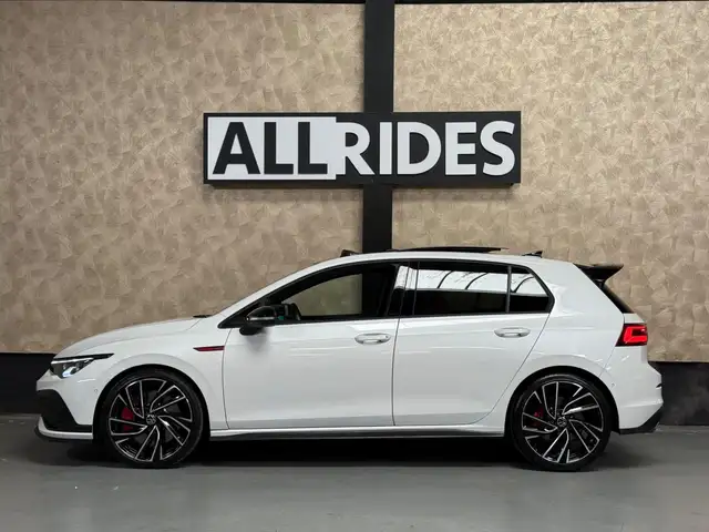 Volkswagen Golf view 6