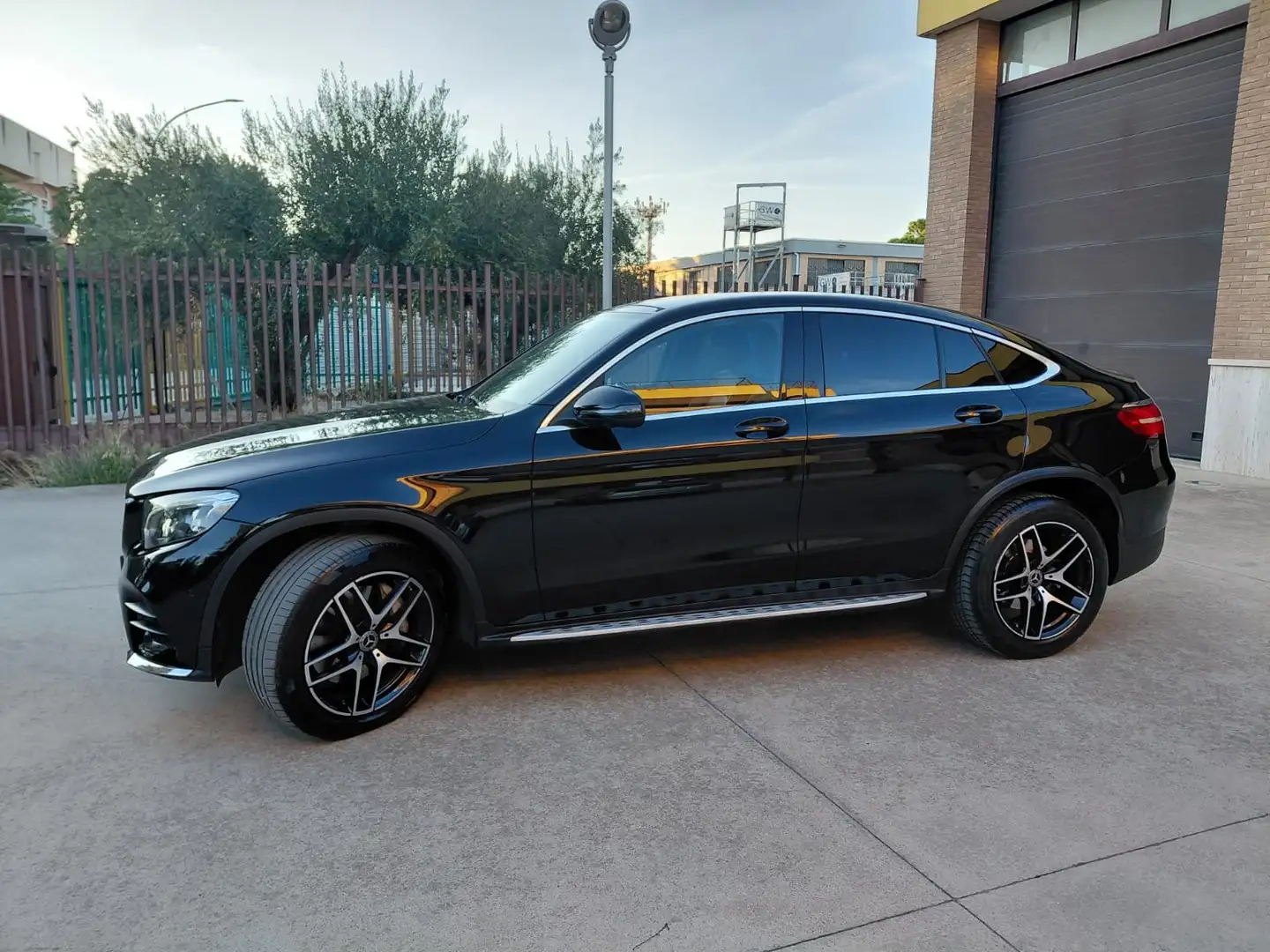 Mercedes-Benz GLC 250 GLC Coupe 250 d Premium 4matic auto Negru - 1