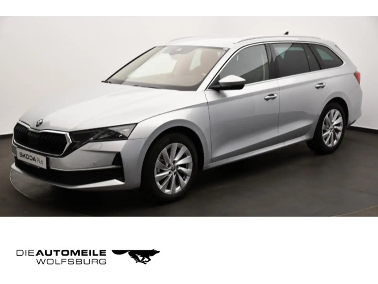 Skoda Octavia 4 IV Combi 1.5 eTSI DSG Selection Matrix Plateado - 1