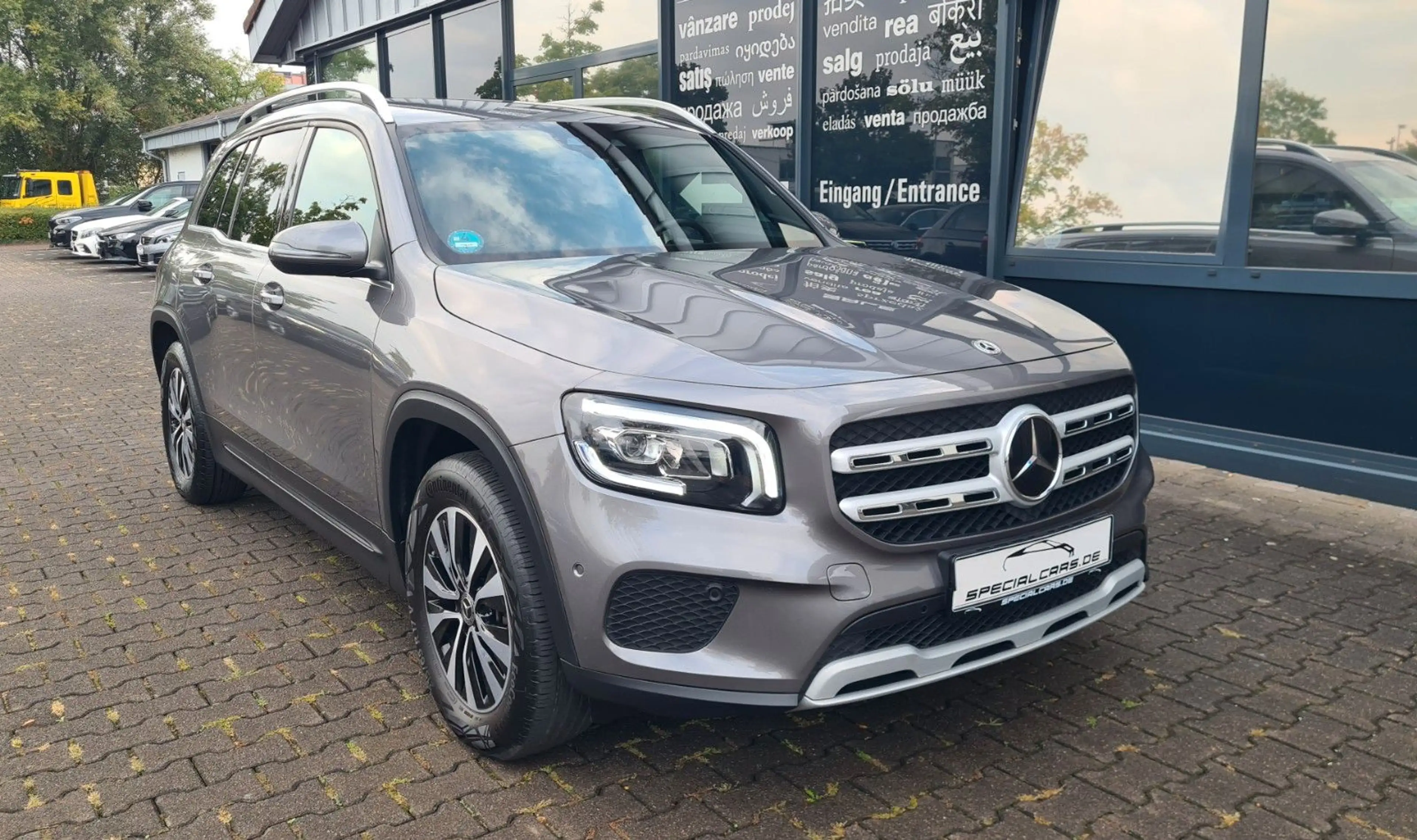 Mercedes-Benz GLB 200 d 8G - ASSITS - LED - AHK - 8 x ALU