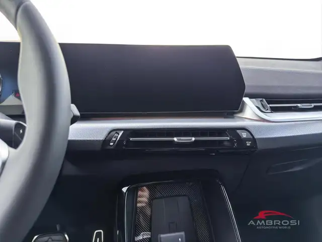 BMW X2 view 13