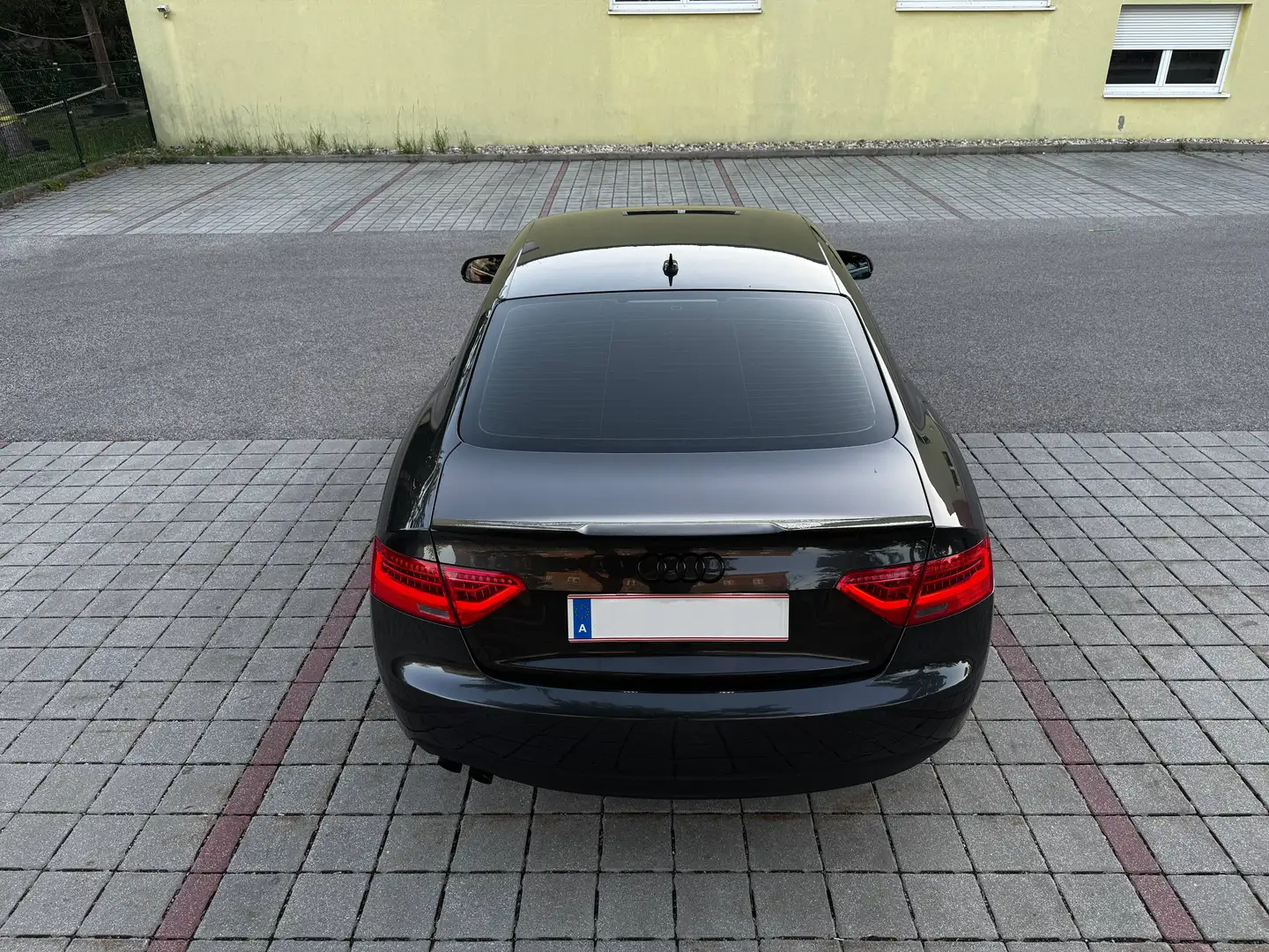 Audi A5 A5 Coupé 1,8 TFSI Grau - 2