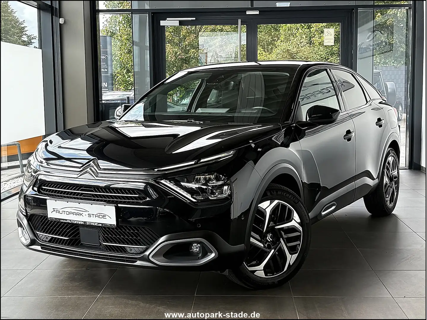Citroen C4 Aut. Shine HUD Leder LED Kamera Digital Ass. Schwarz - 2