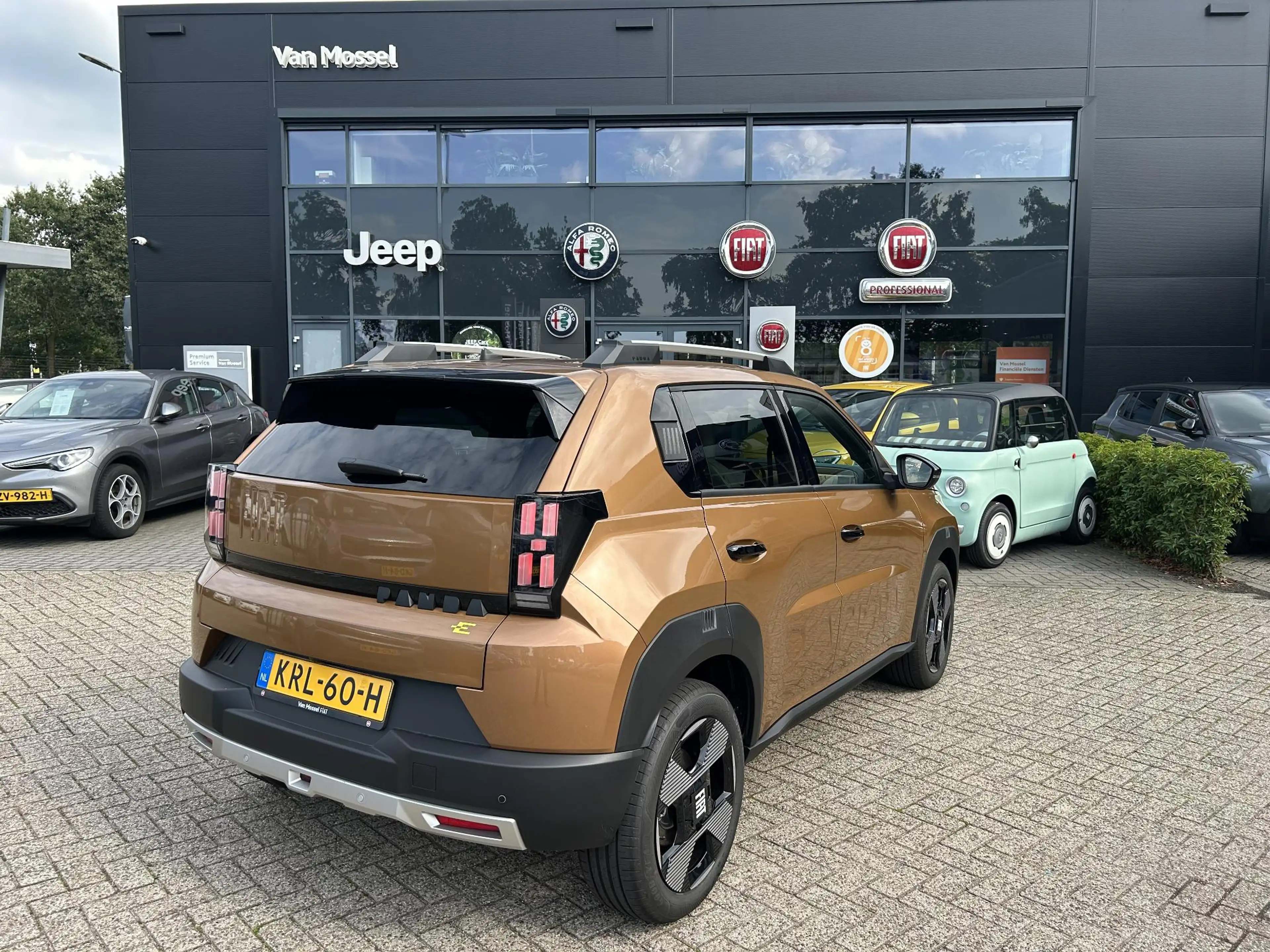 Fiat Grande Panda La Prima 11 kW 44 kWh | Winter Pack | Apple carpla — photo 14